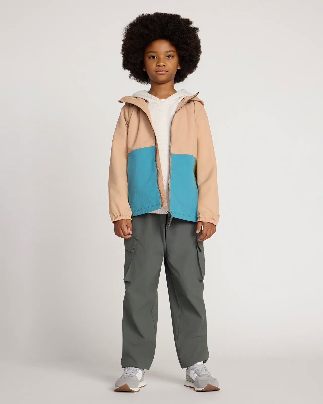 The Kids' GRS Certified Recycled Nylon Colour-Block Rain Jacket - Blue/Beige