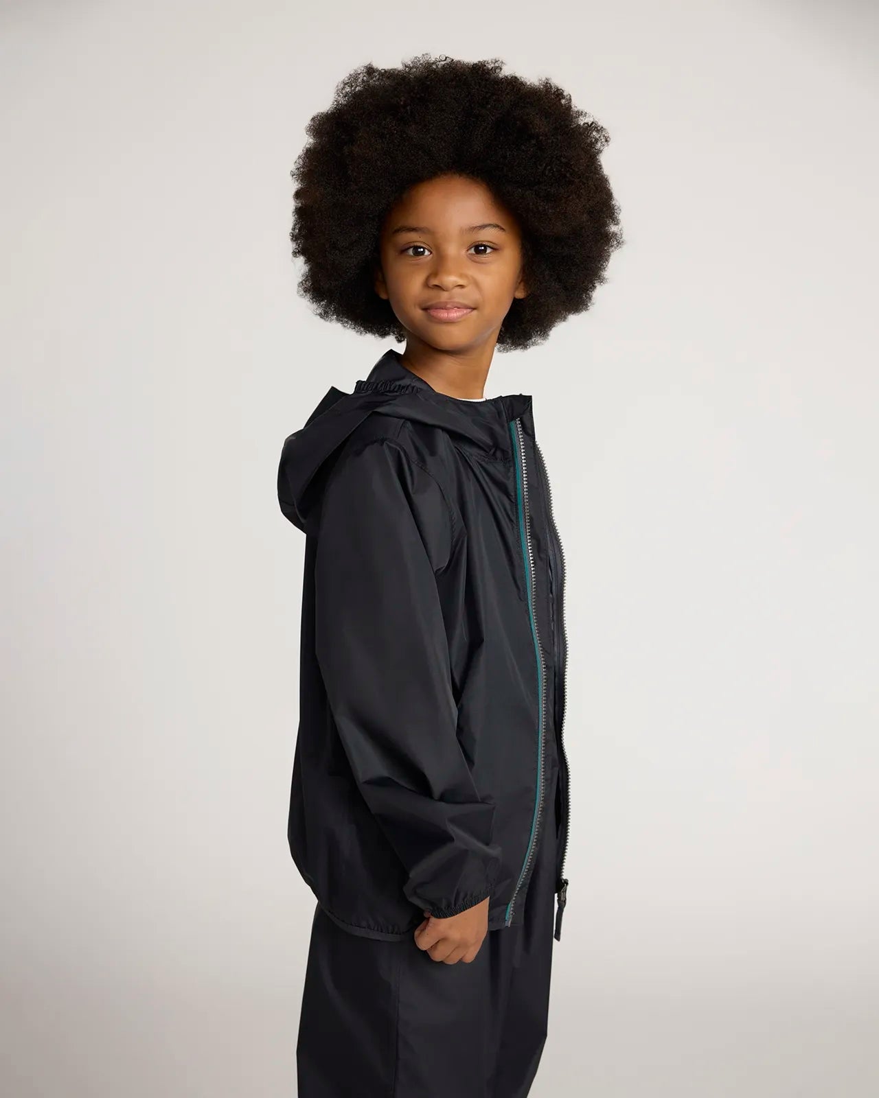 The Kids' Packable GRS Certified Recycled Nylon Splash Rain Jacket - Black
