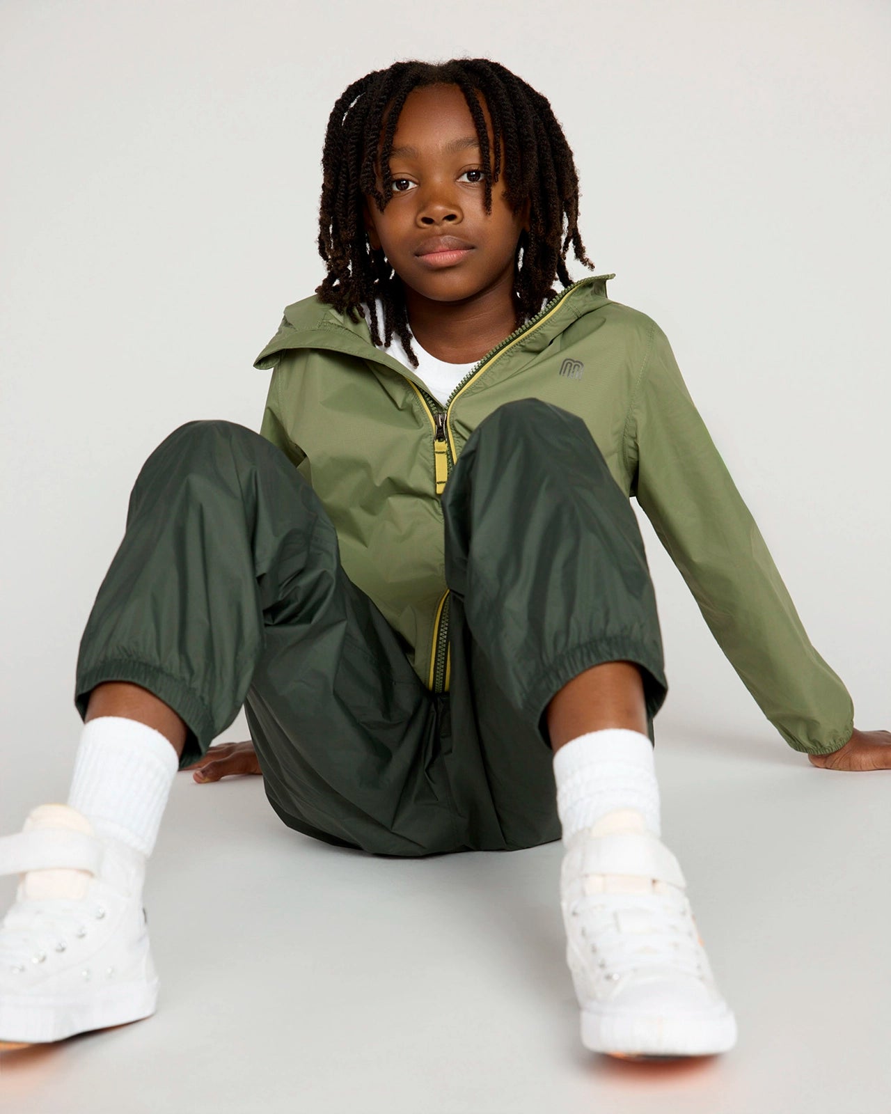 The Kids' Packable GRS Certified Recycled Nylon Splash Rain Jacket - Olive Green