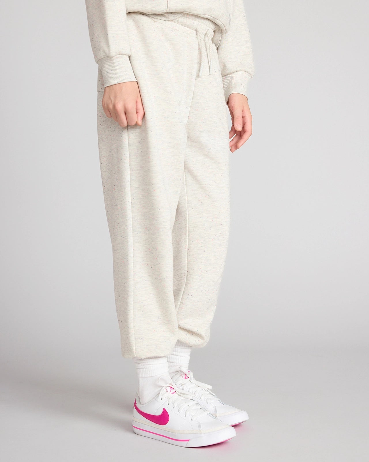 The Kids' Ecovero™ + GRS Certified Recycled Poly Candy Fleece Jogger - White