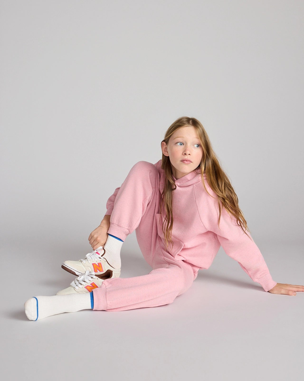 The Kids' Ecovero™ + GRS Certified Recycled Poly Candy Fleece Jogger - Pink