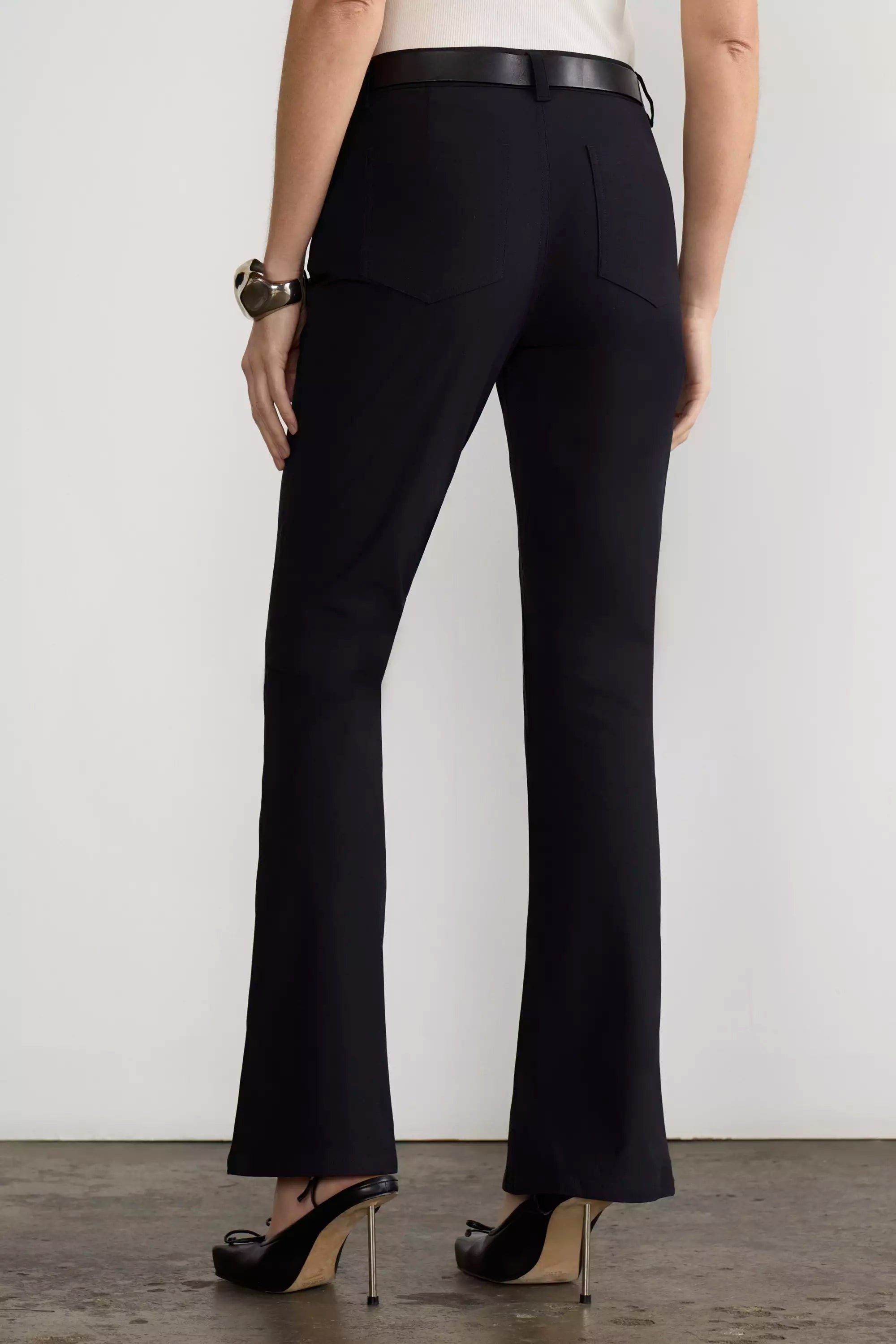 Limitless Mid-Rise Boot Cut Pant - Black