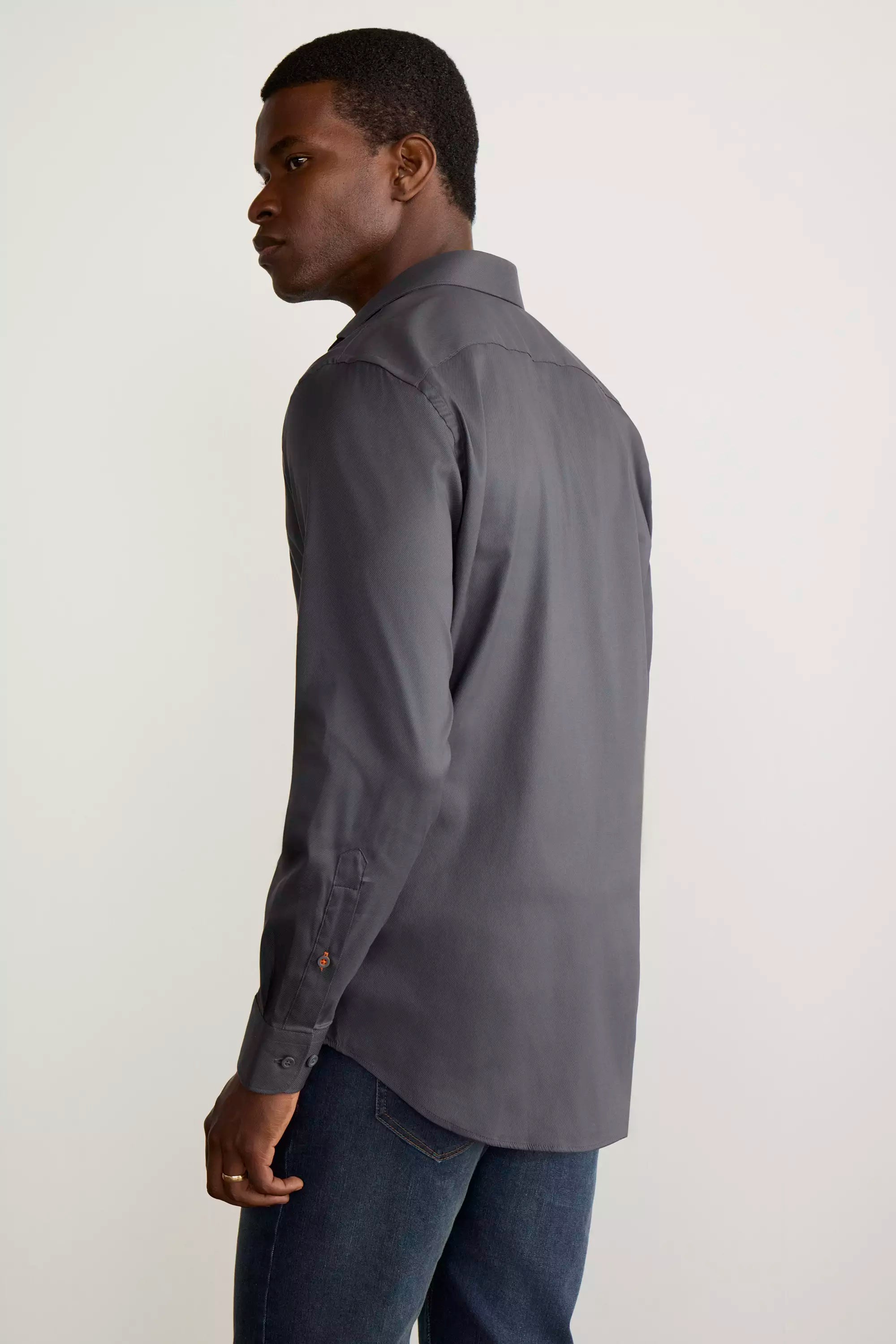 PerformLuxe Cotton Nylon Twill Standard-Fit Shirt - Charcoal