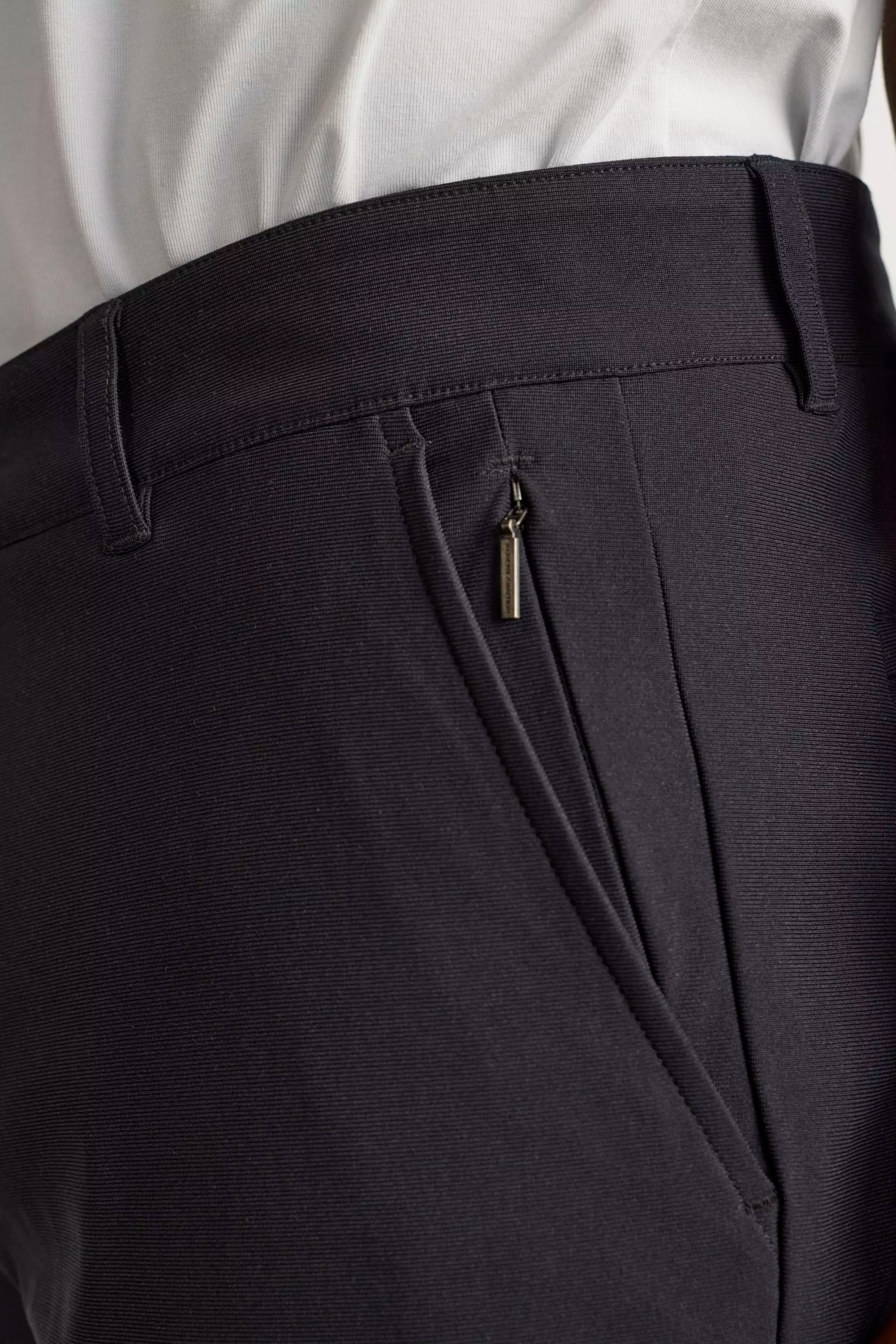 Limitless Slim Cargo Pant - Black