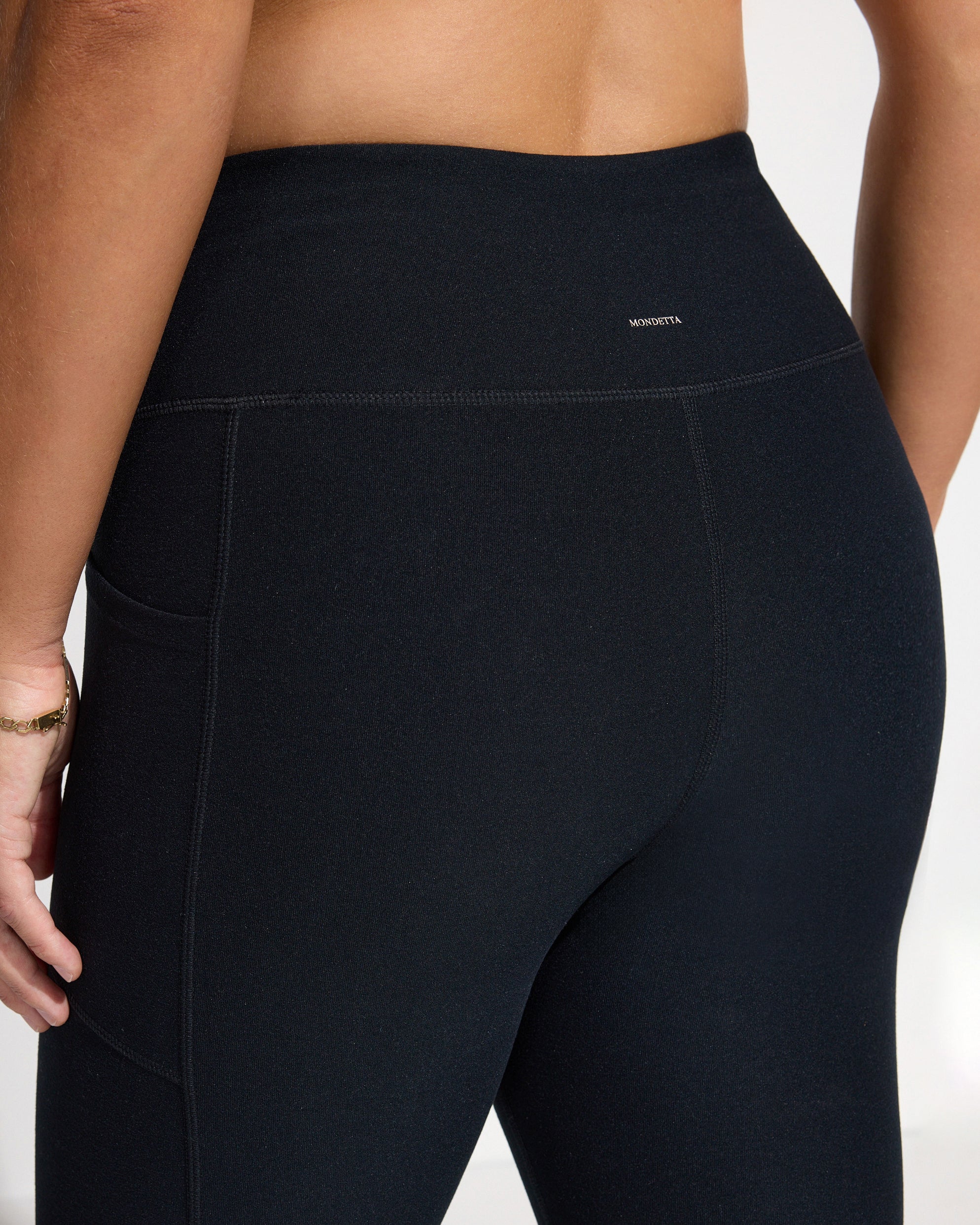 The Active Power Mesh Legging - Black