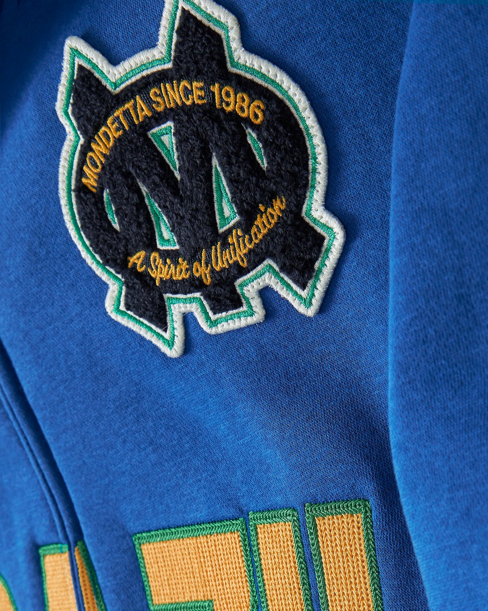 The Pitch World Jacket - Pitch Blue/Brazil