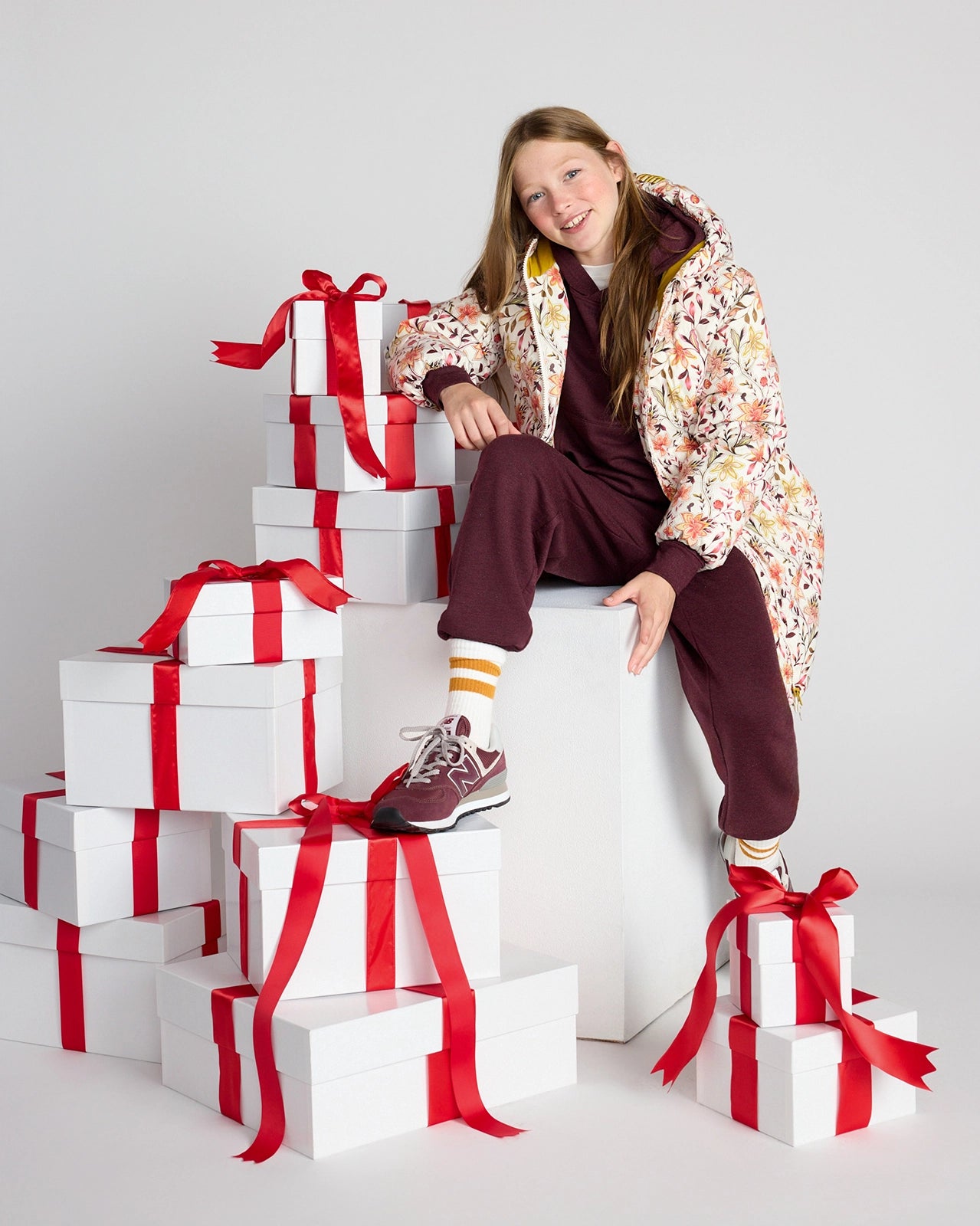 The Girls' 700 Fill Power Medium Length Parka - Floral Print