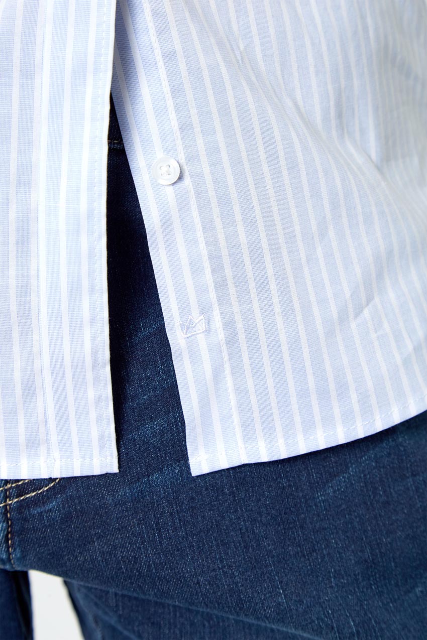 Impression Fitted Dress Shirt - Large Blue Stripe