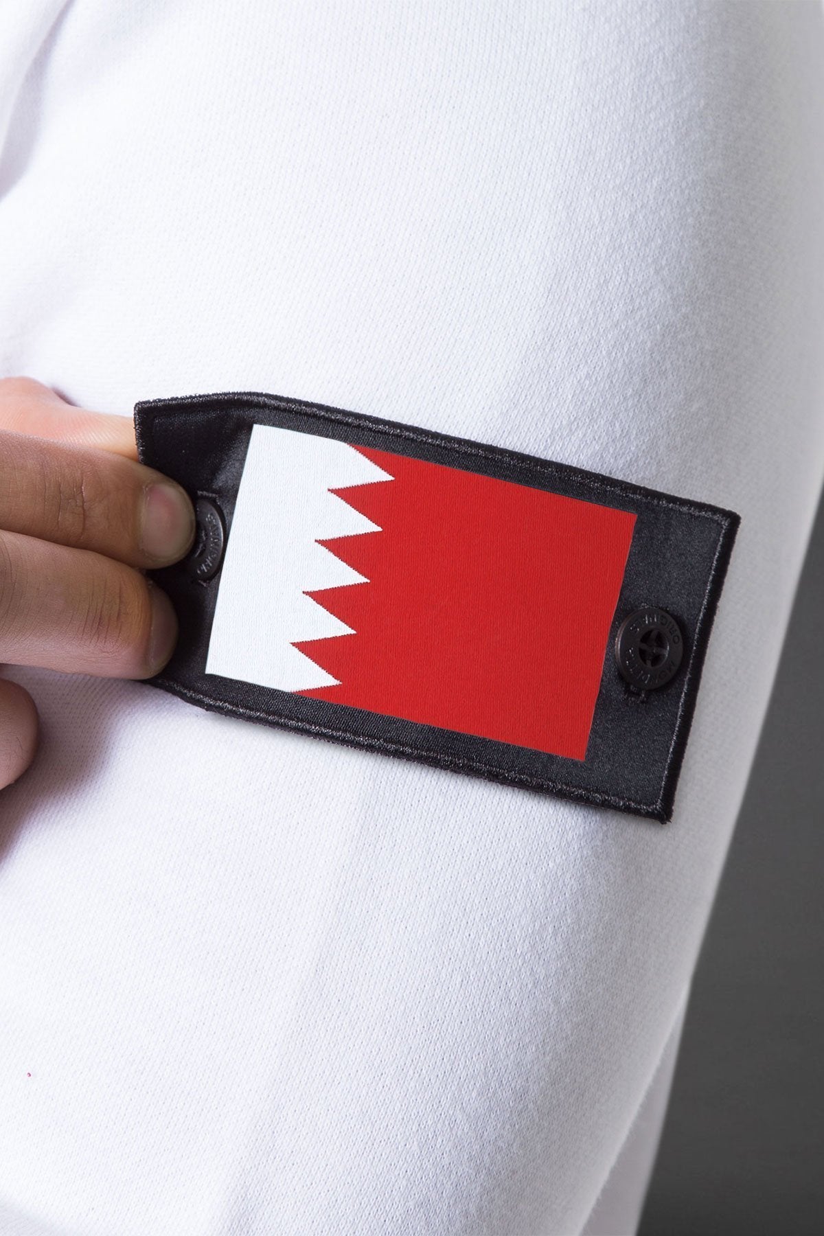 Mondetta Originals retro streetwear Bahrain country patch
