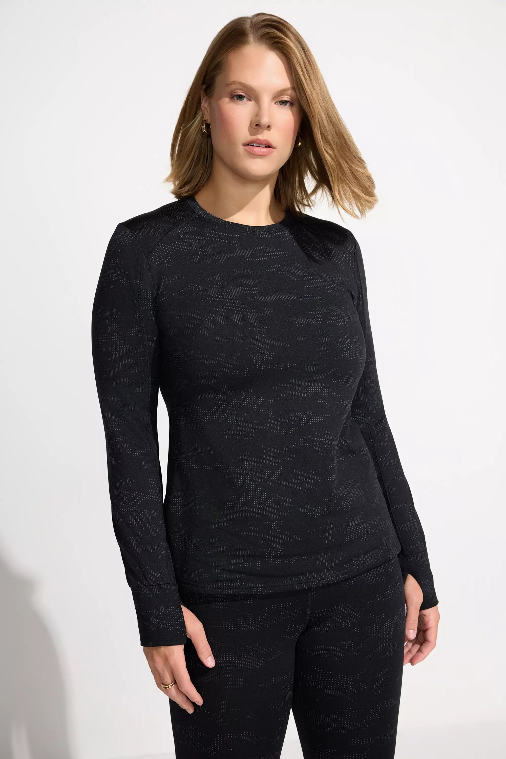Womens Relaxed Reflective Cold Gear Top - Reflective Black Camo