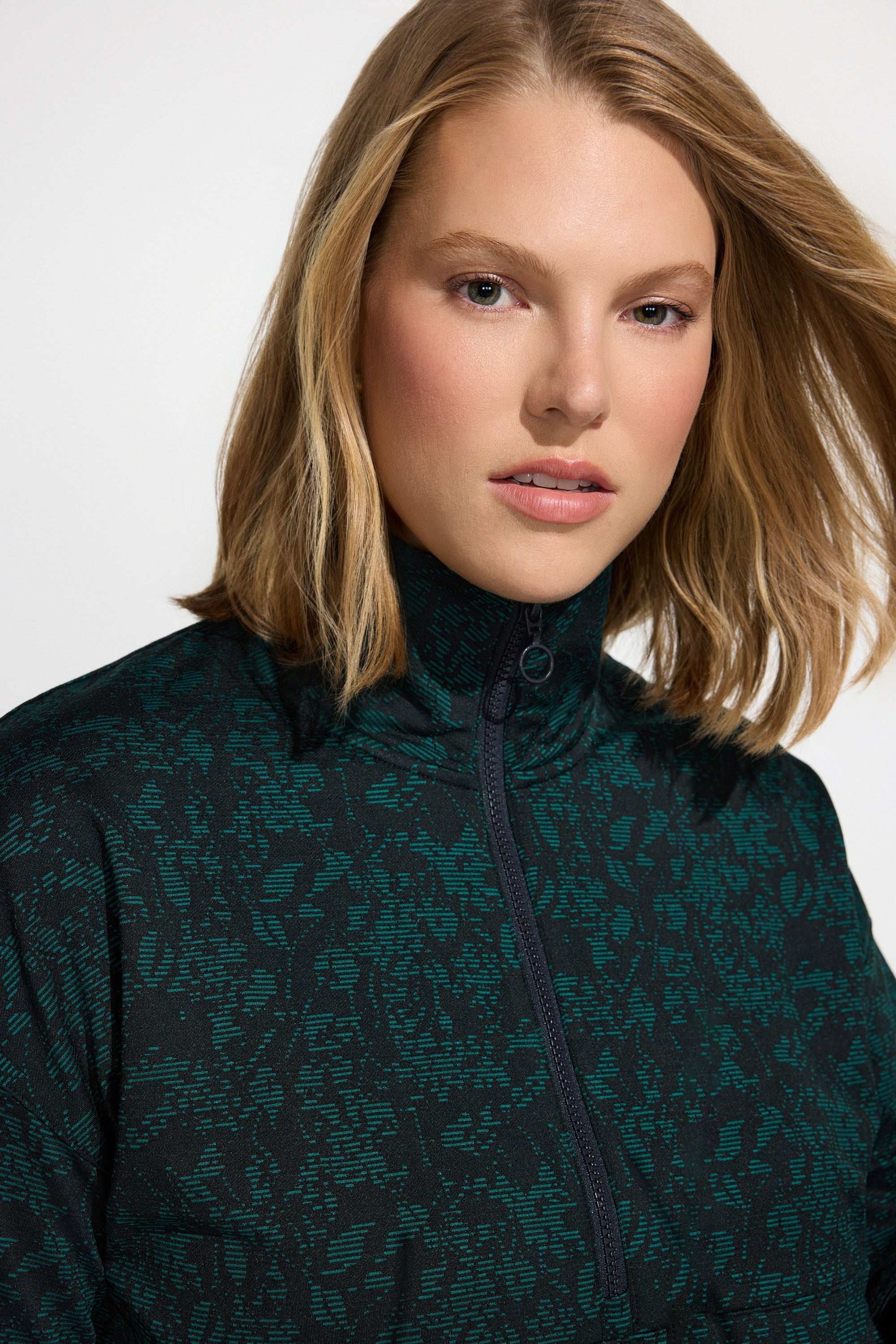 Women’s Brushed Back 1/2 Zip Top - Botanical Green