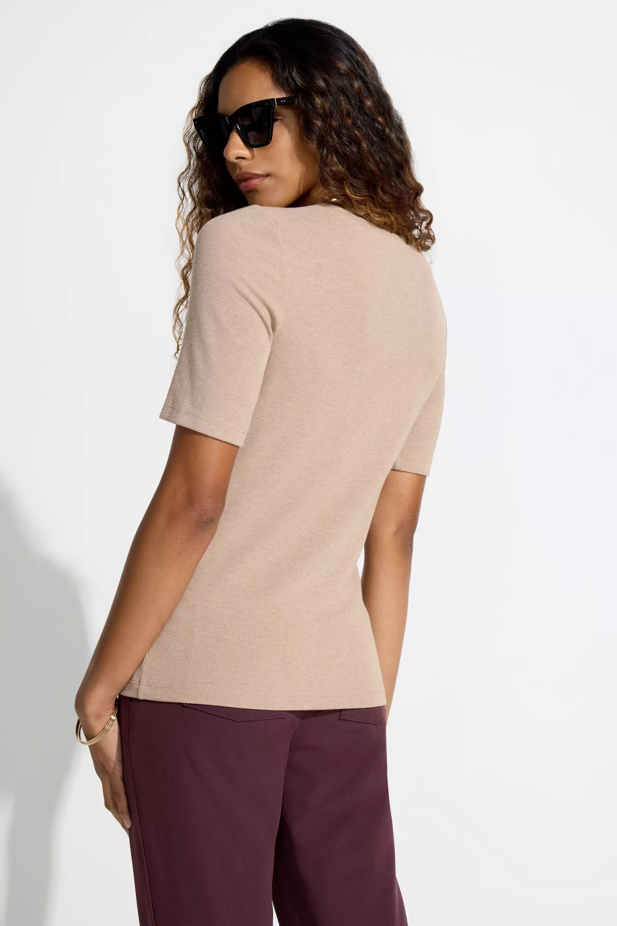 Women’s Short Sleeve Tee - Beige