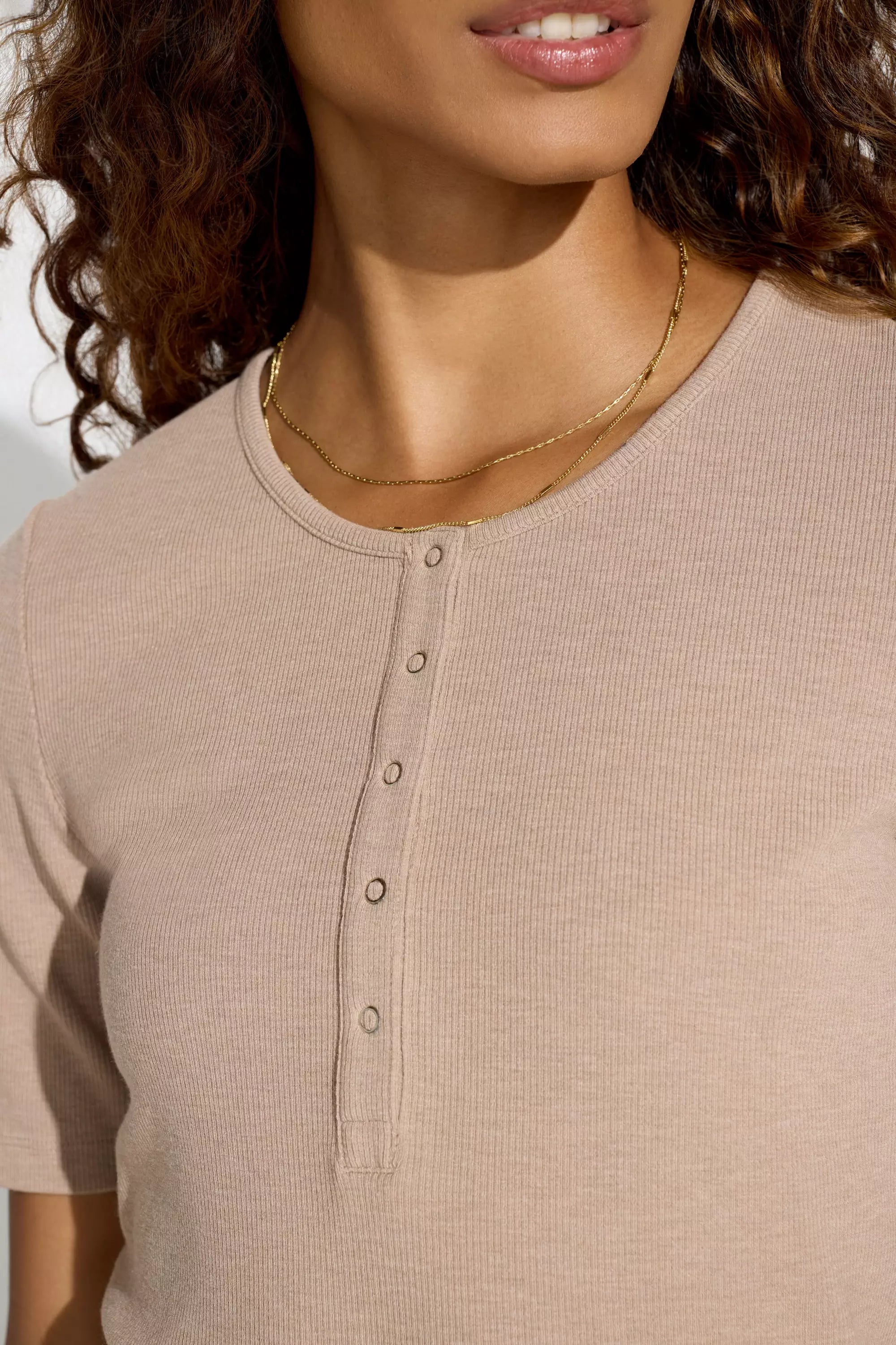 Women’s Short Sleeve Tee - Beige