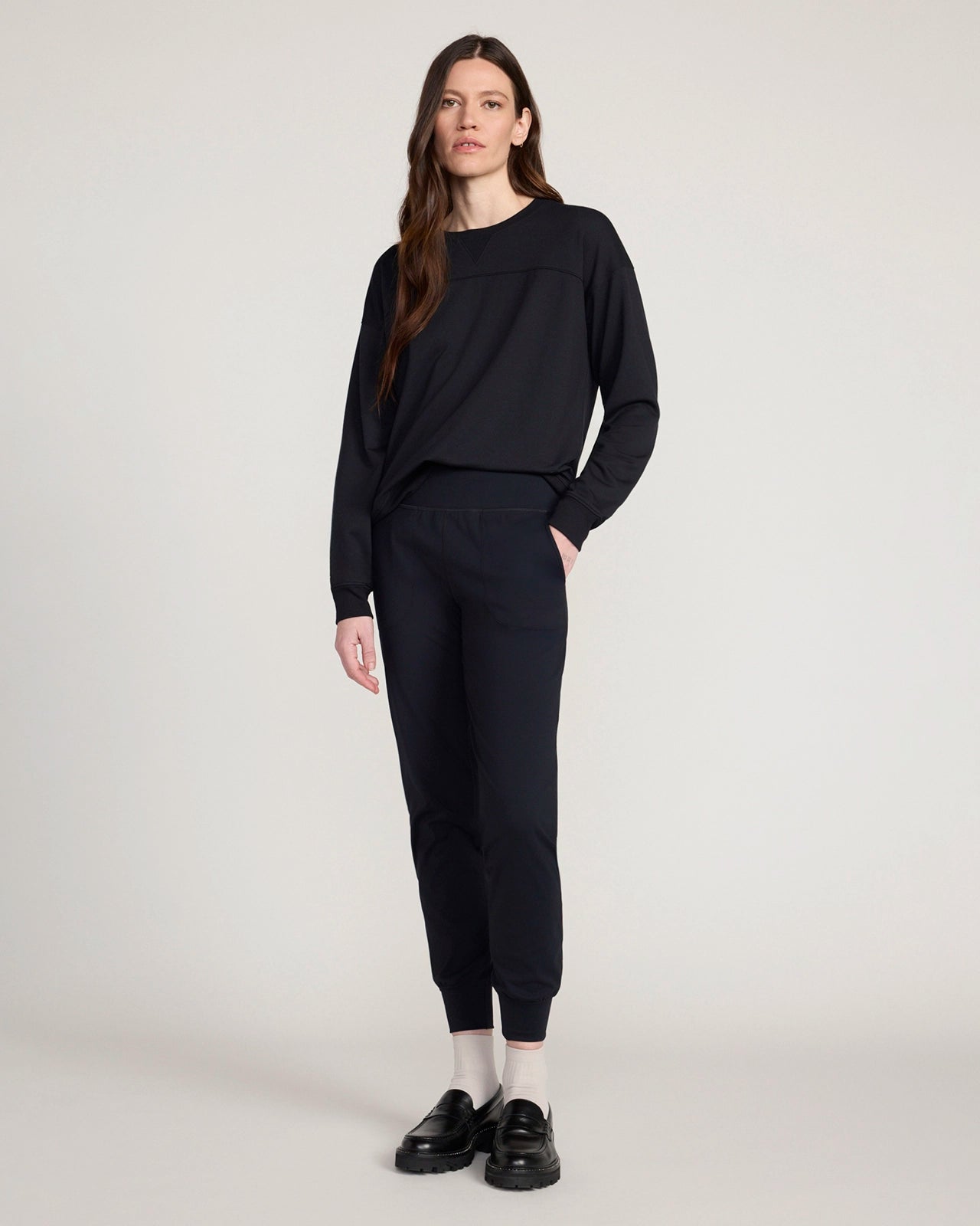 The Soft Terry Pullover - Black