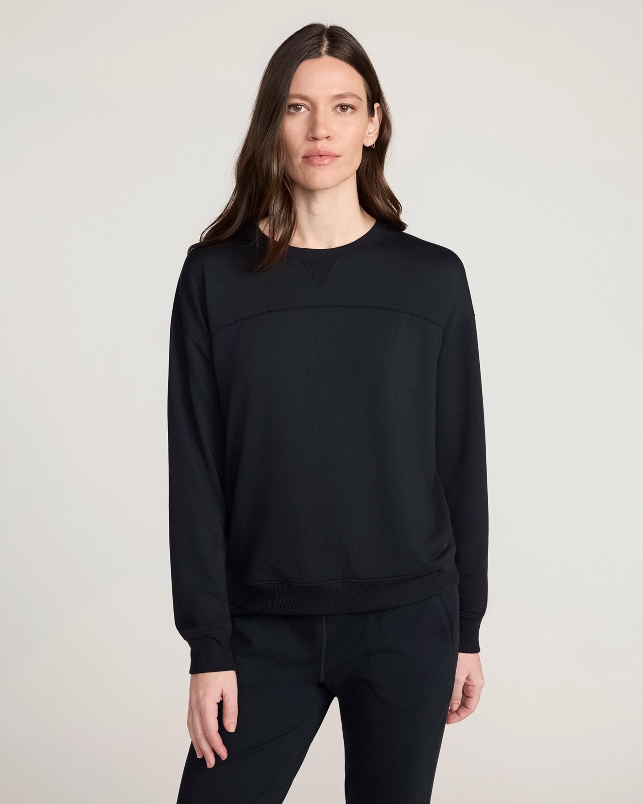 The Soft Terry Pullover - Black