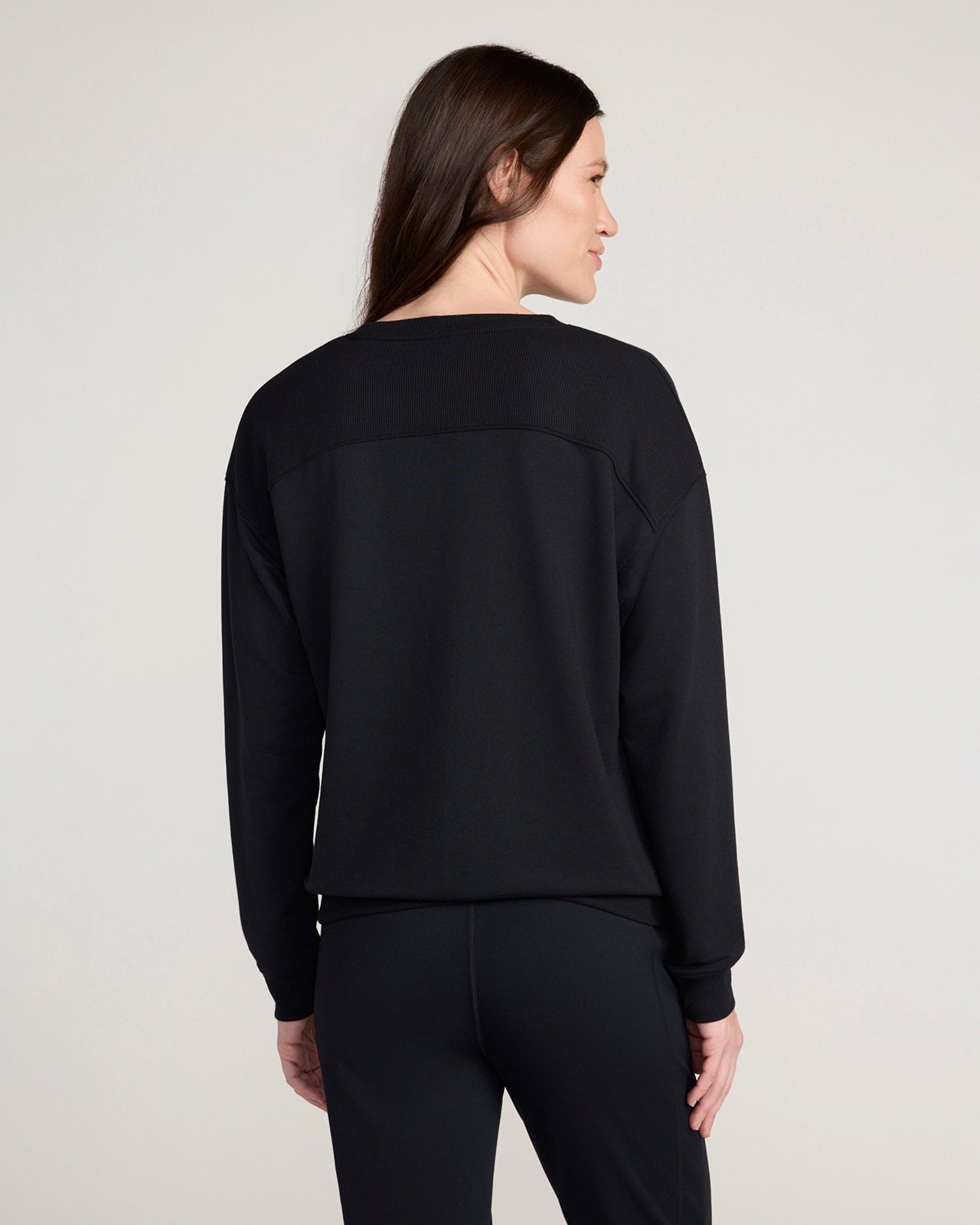 The Soft Terry Pullover - Black