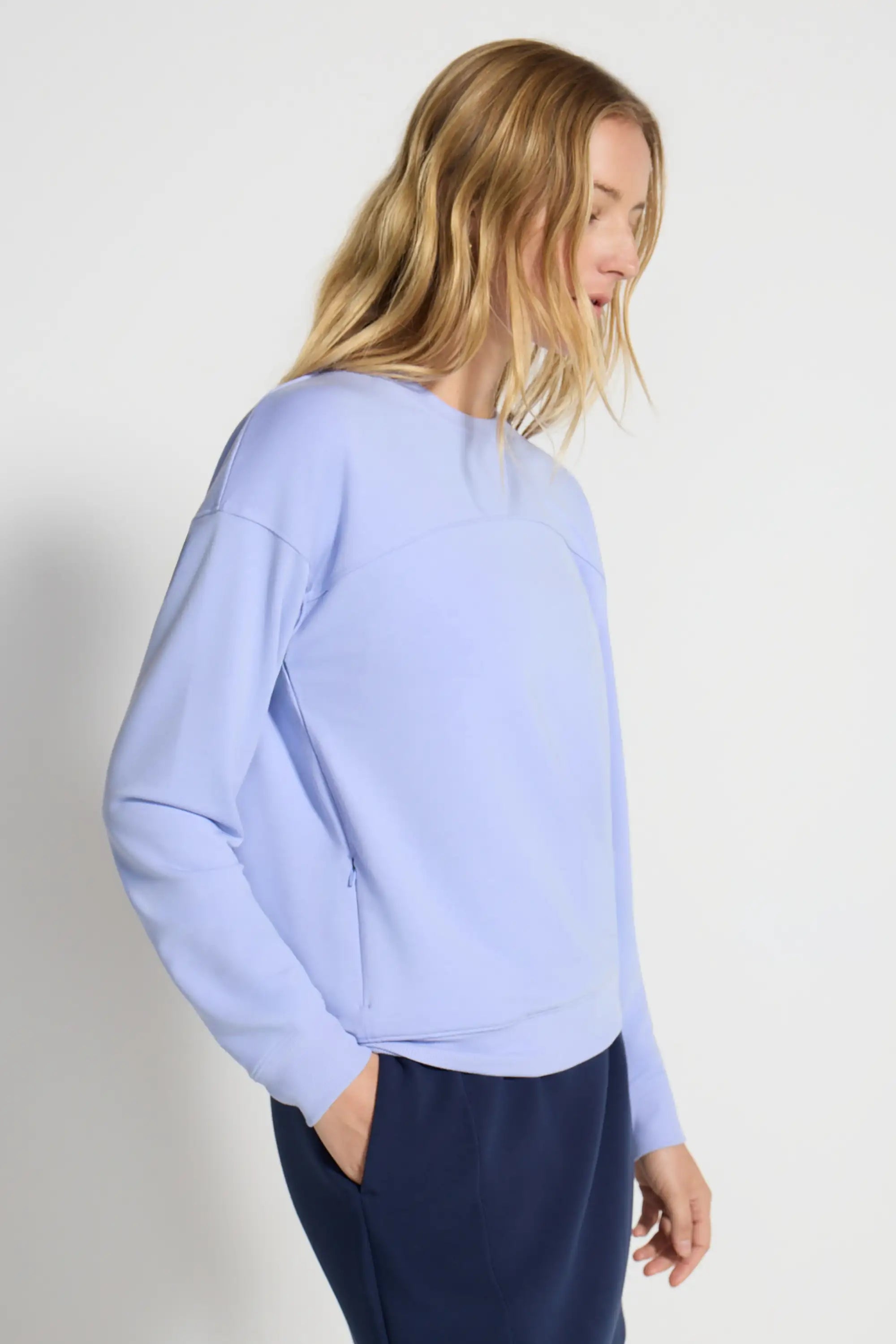 Women's Pullover Top - Baby Lavendar