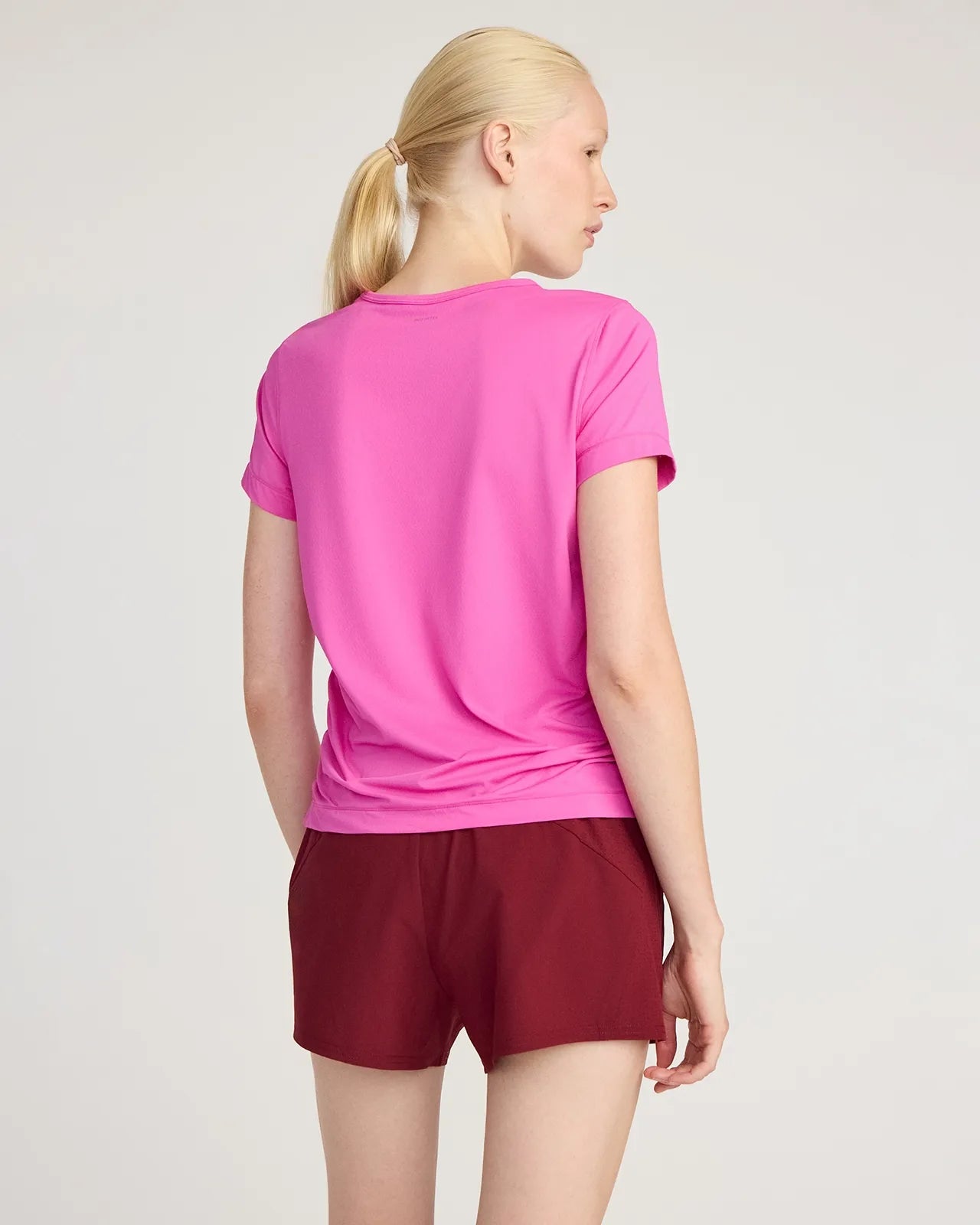 The Breathable GRS Certified Recycled Nylon Ruched Tee - Rose Violet