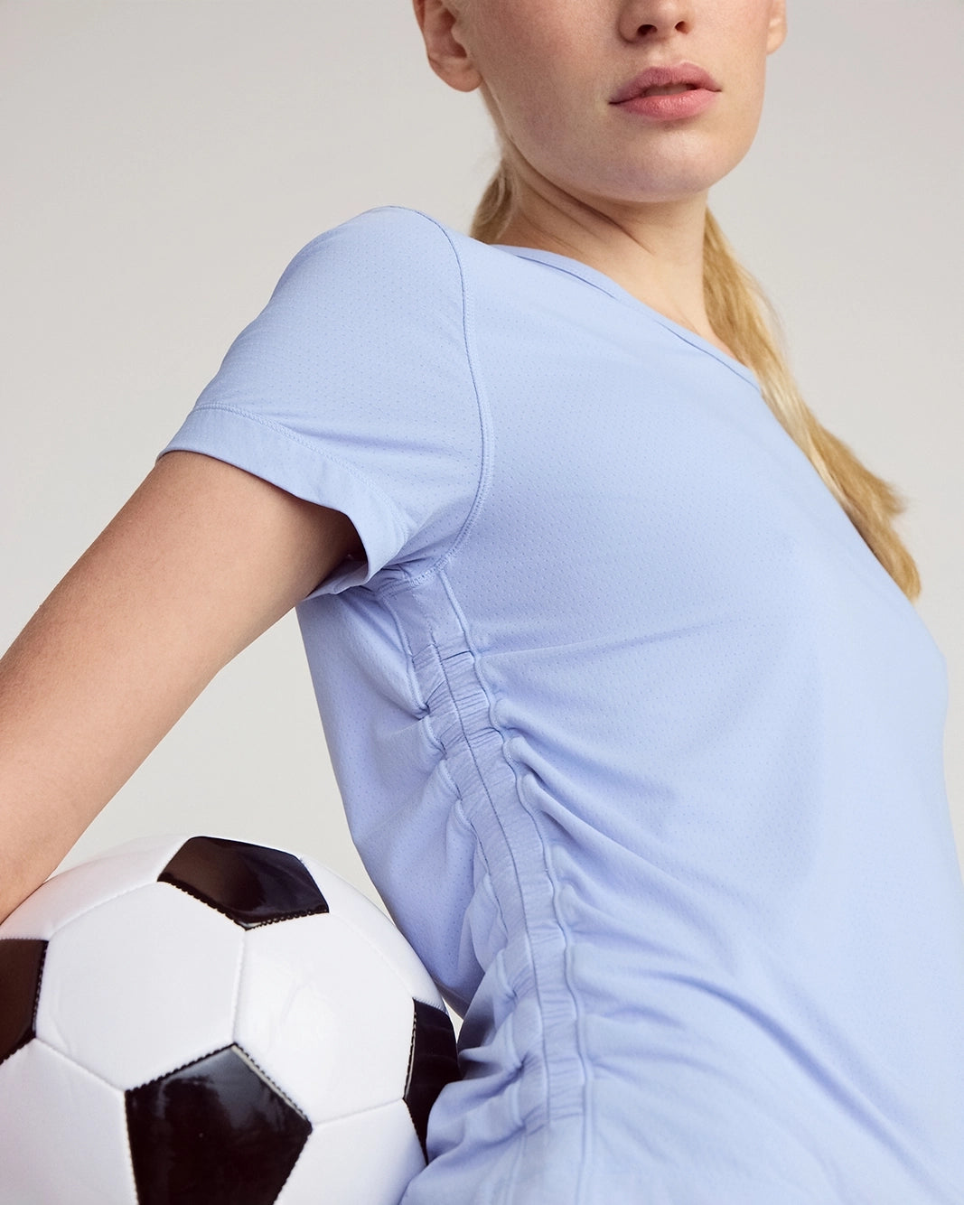 The Breathable GRS Certified Recycled Nylon Ruched Tee - Blue Heron
