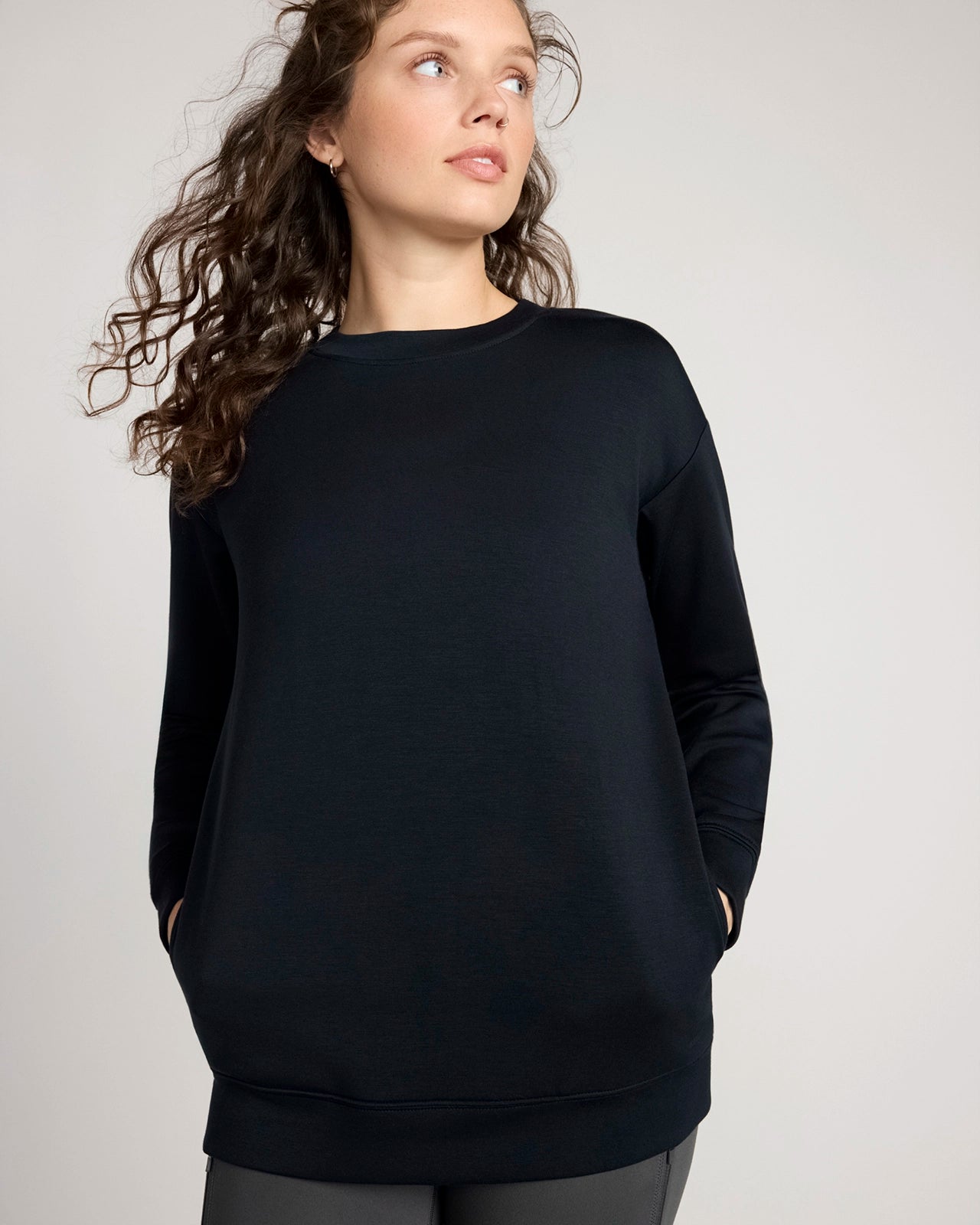 The Warm Stretch GRS Certified Recycled Poly + TENCEL™ Modal Sweatshirt - Black