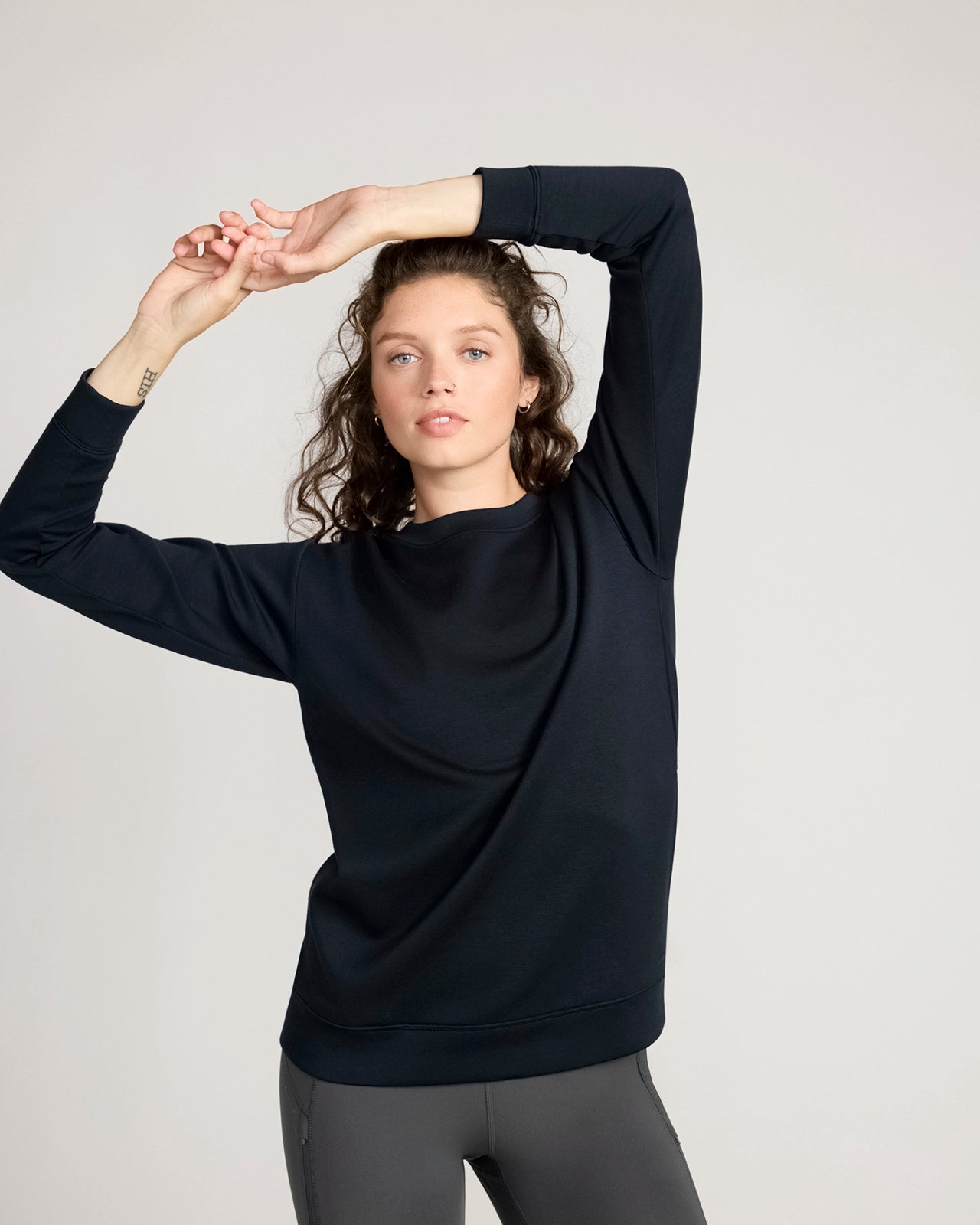 The Warm Stretch GRS Certified Recycled Poly + TENCEL™ Modal Sweatshirt - Black