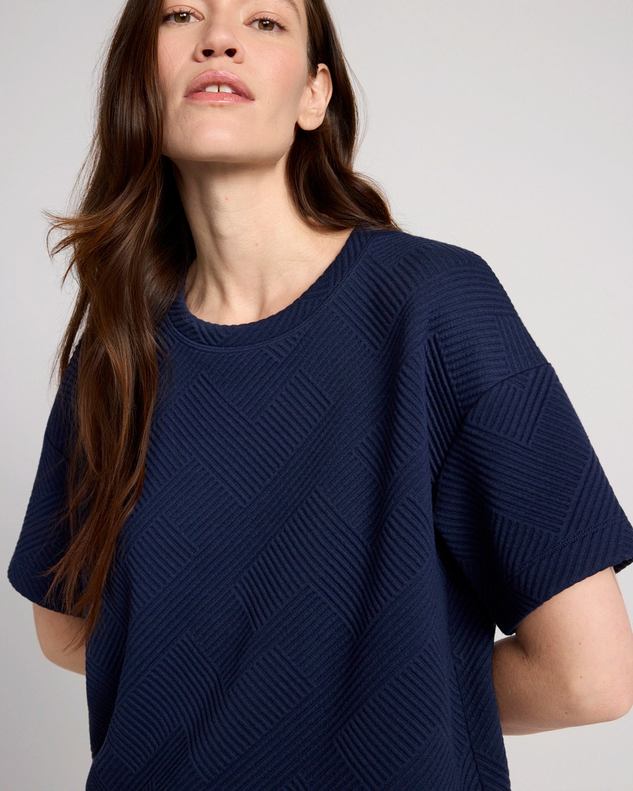 The Soft Stretch GRS Certified Recycled Poly Geo Jacquard Crew Neck Top - Navy Blazer