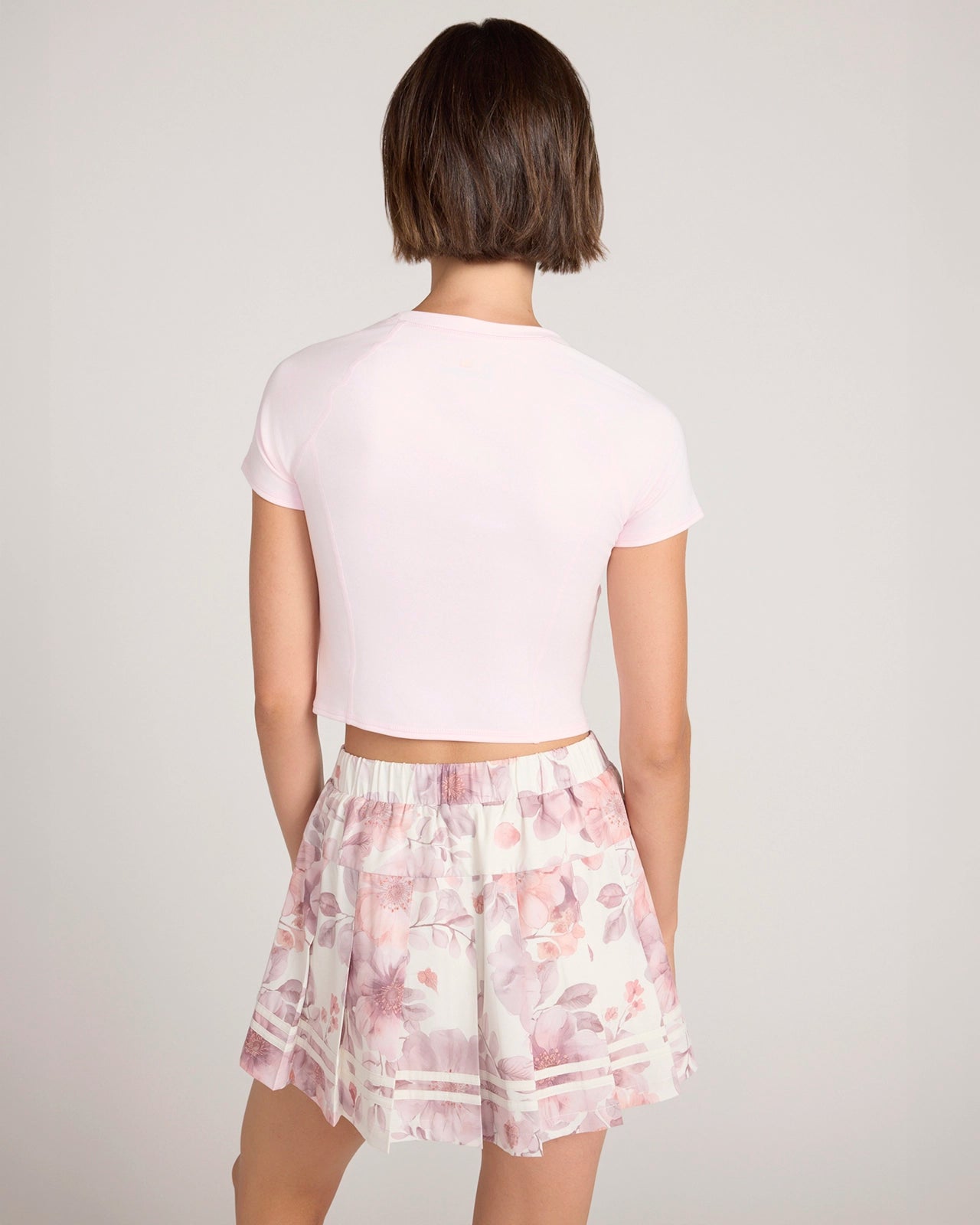 The Active Cropped Studio Tee - Ballerina Pink