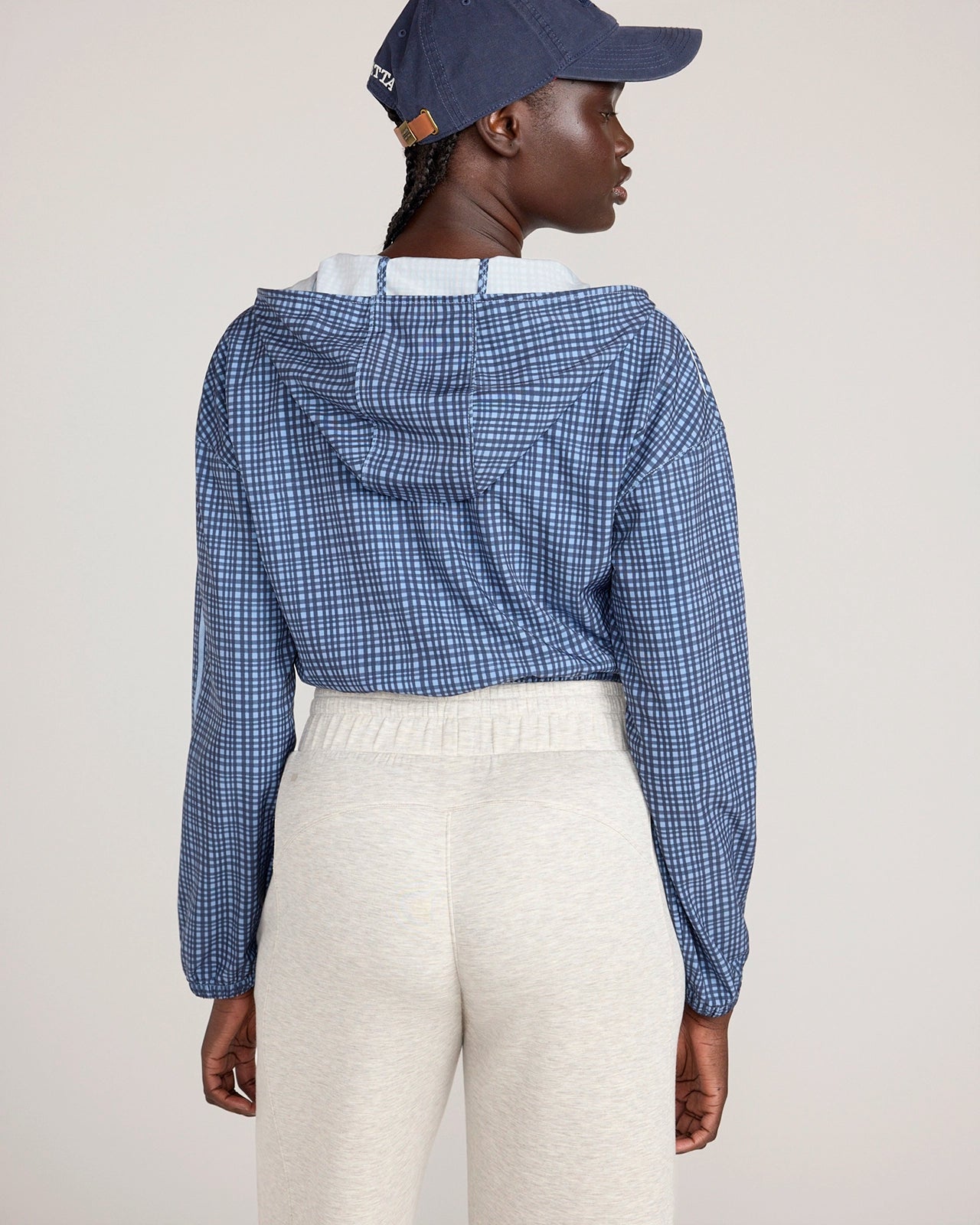 The Active Cropped Hooded Jacket - Blue Plaid