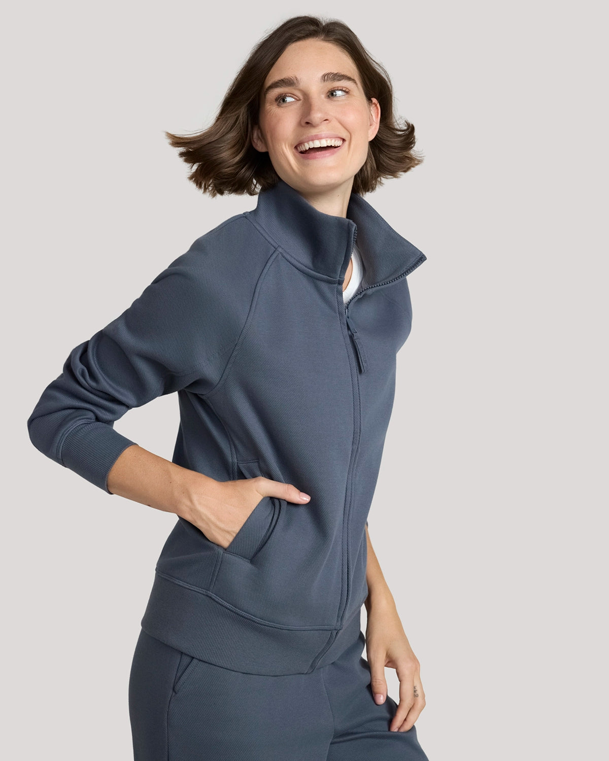 The Women's Soft Luxe Bonded Fleece Set