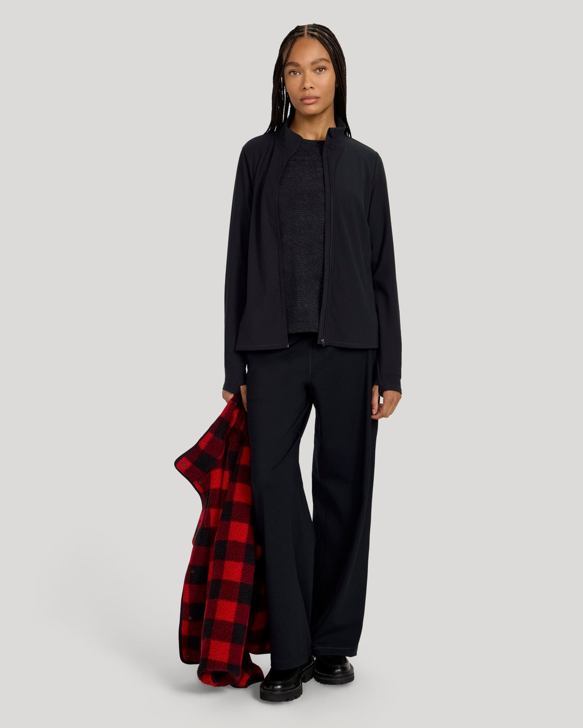 The Active Ribbed Yoga Jacket - Black
