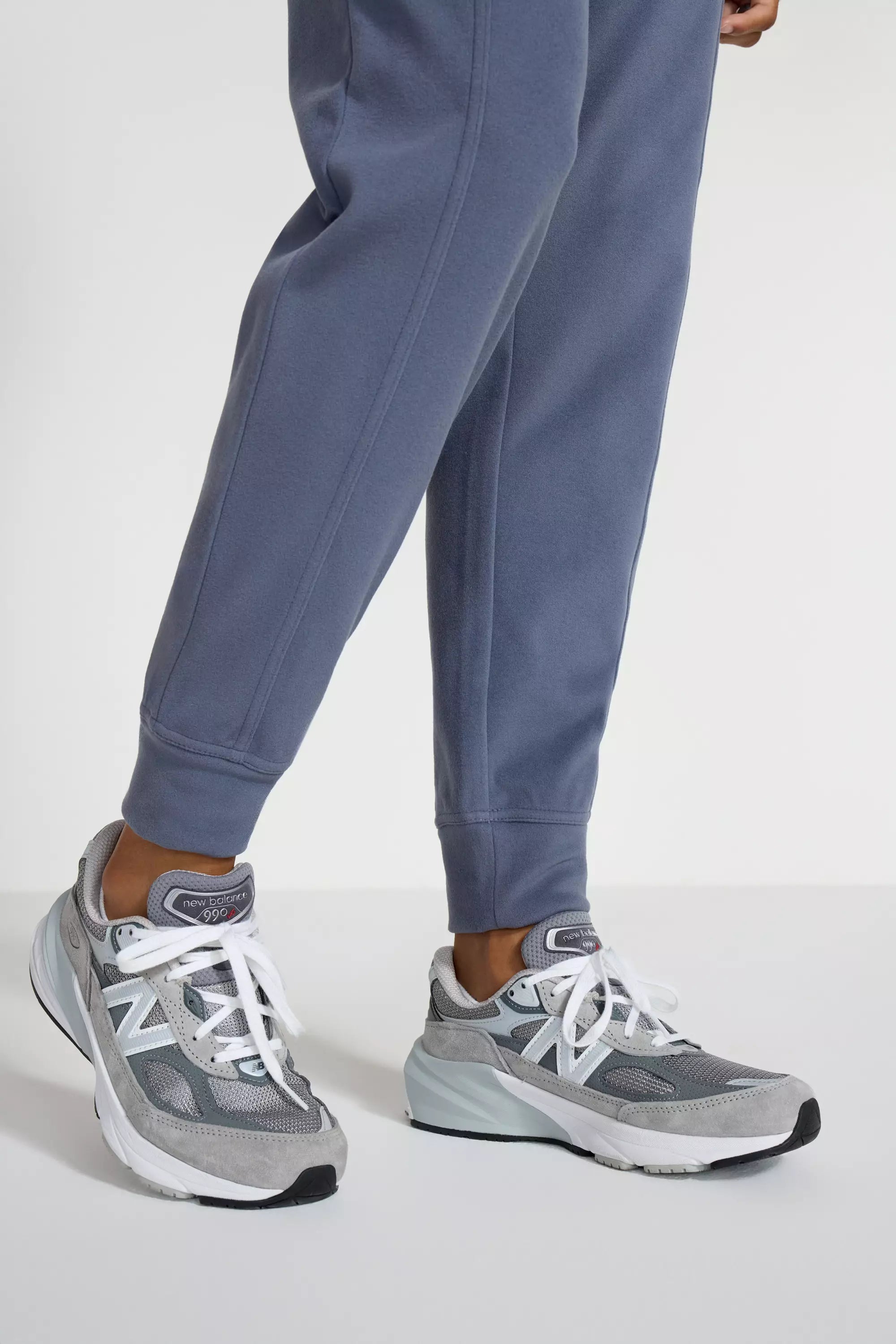 Women’s Cozy Velour Jogger - Blue