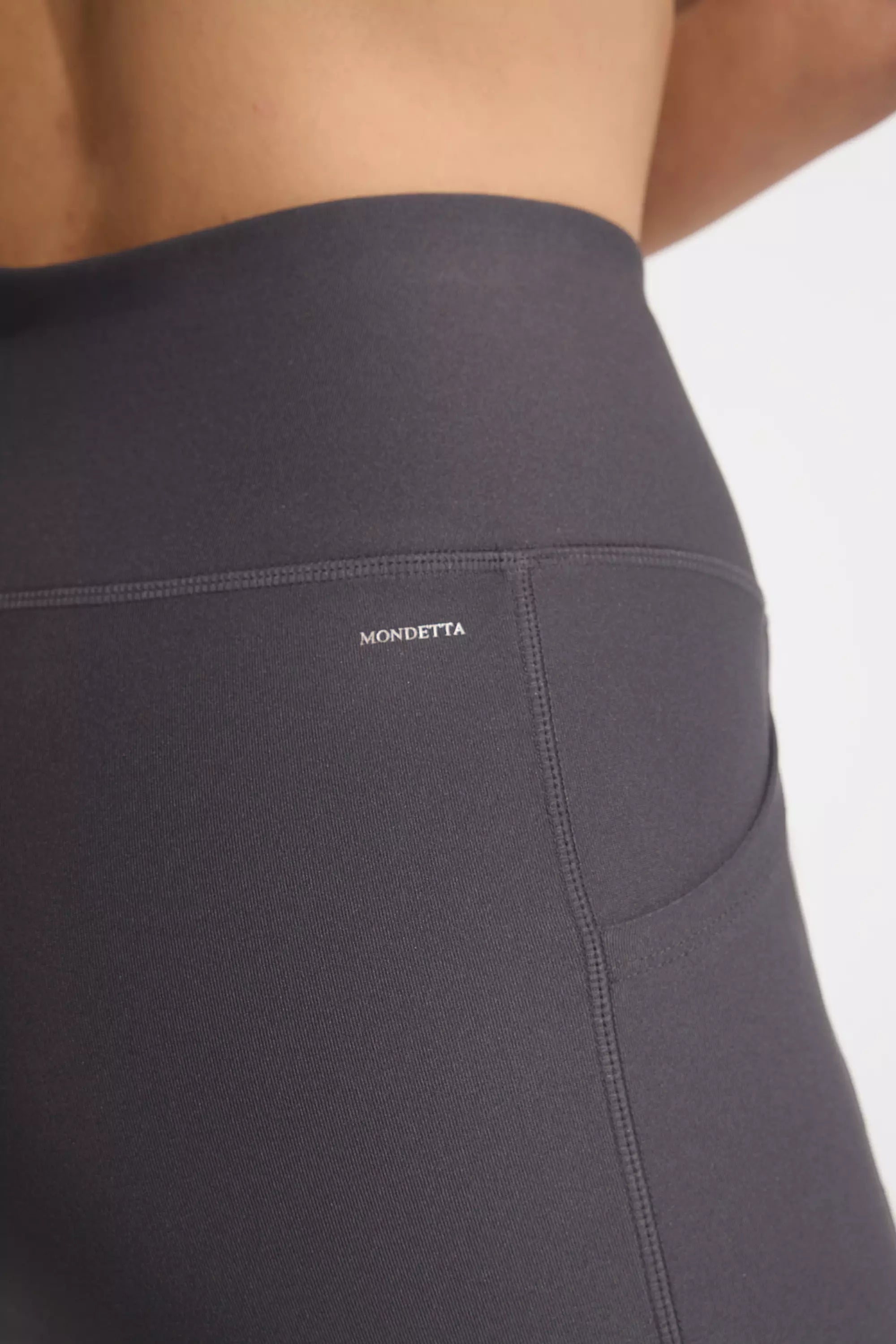 Women’s Active Legging With Mesh Detail