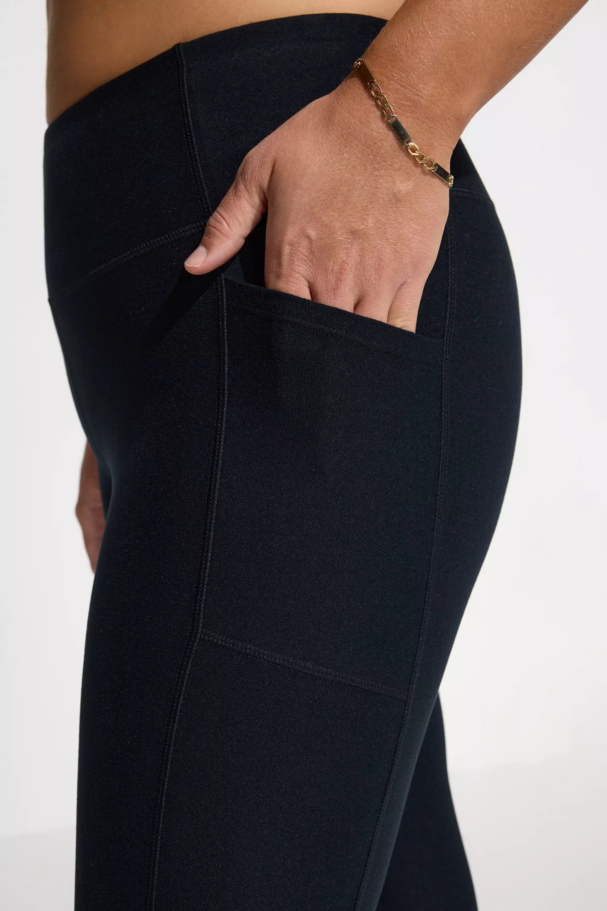 Women’s Knit Active Tight - Black