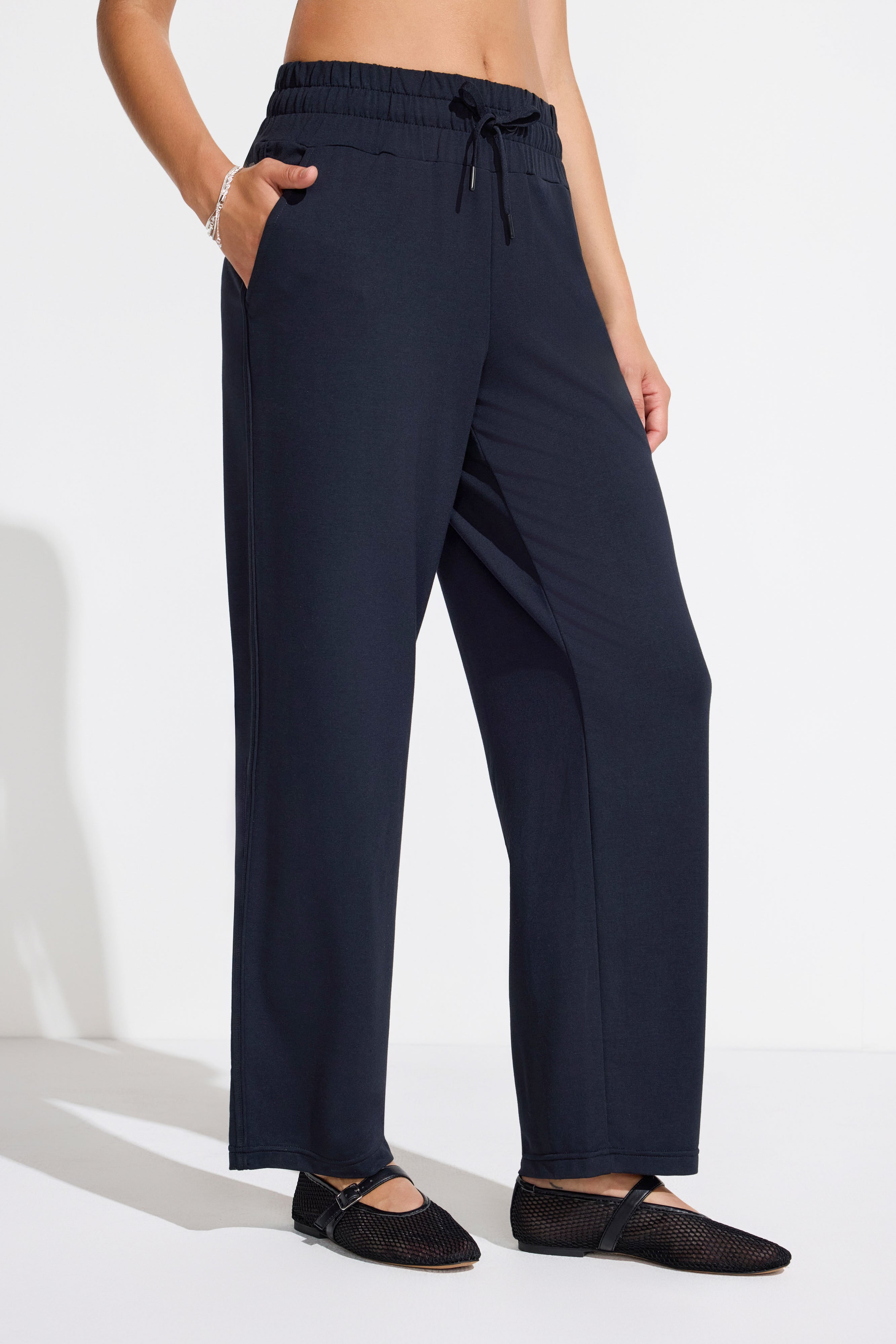 Women’s Wide Leg Pant