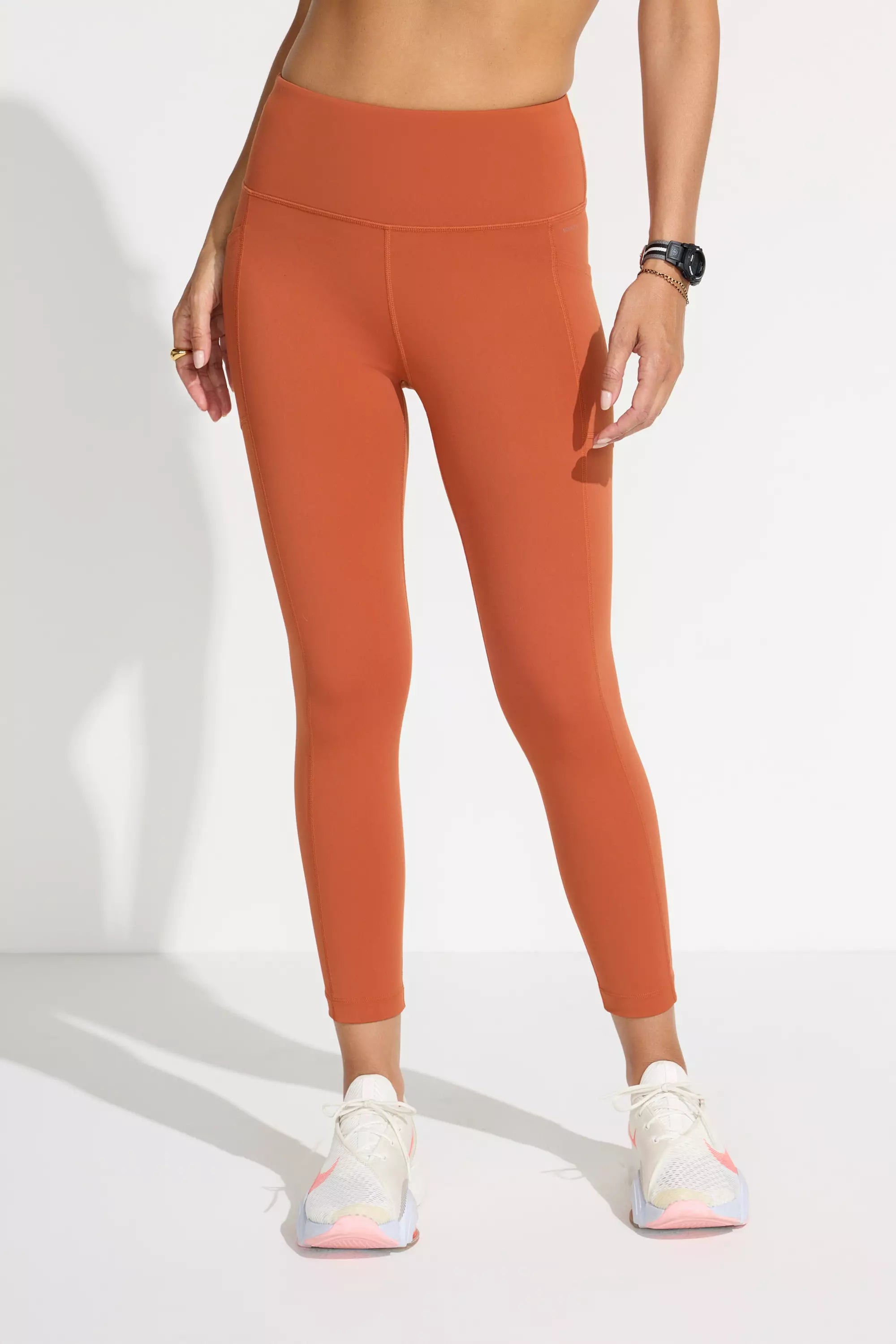 Women’s High-Waisted Capri