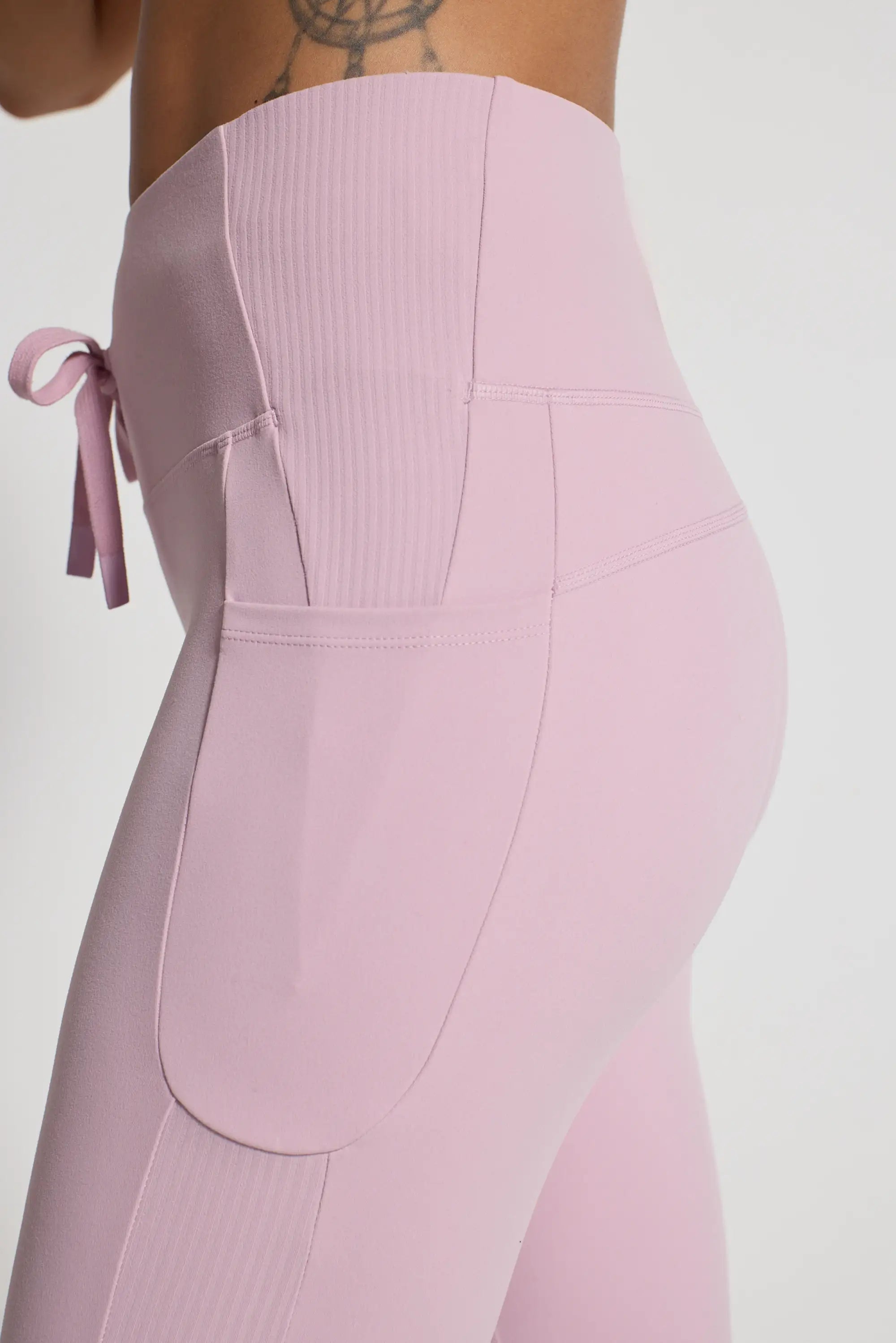 Women's Mixed Media Hike Legging - Pink