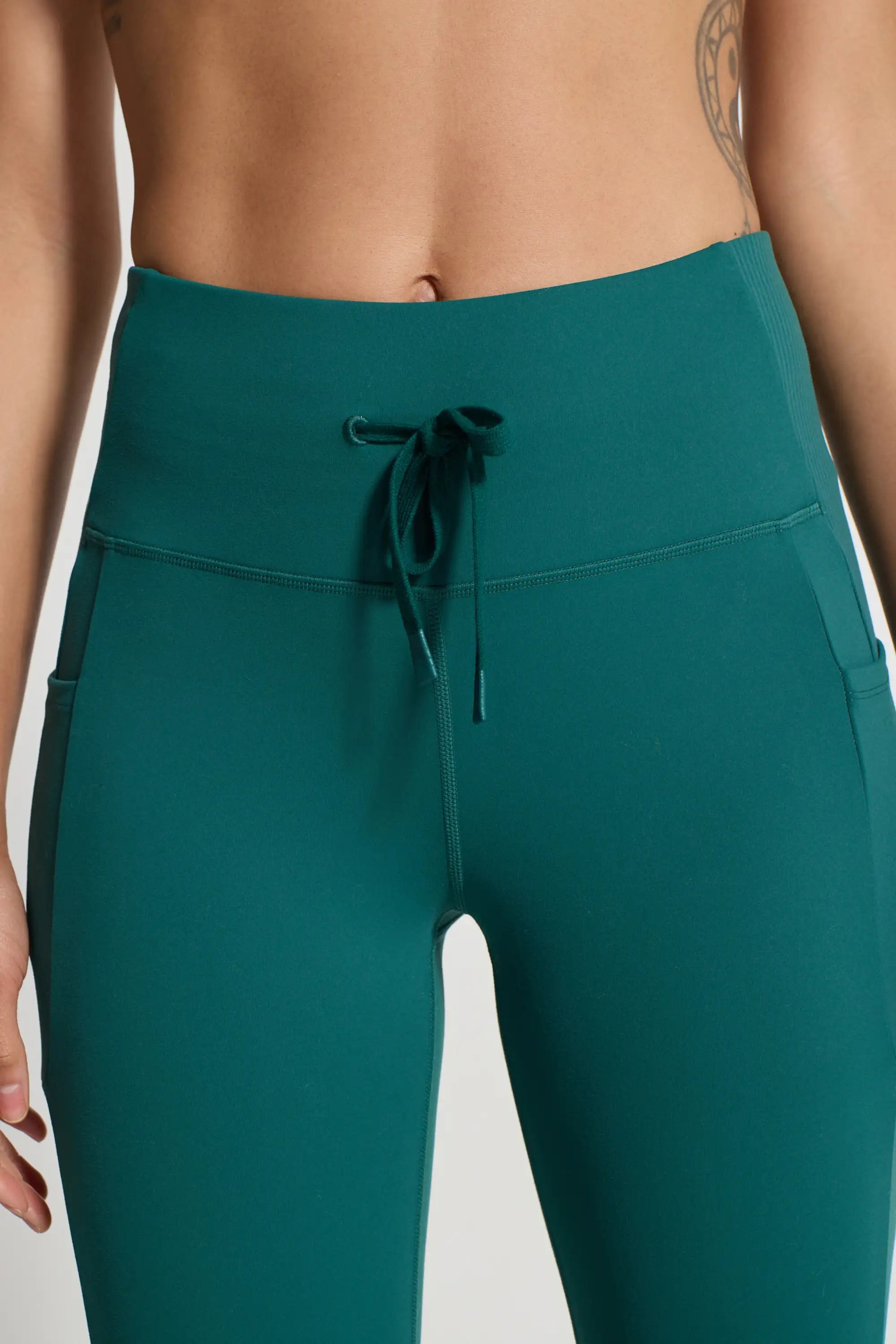 Women's Mixed Media Hike Legging - Green
