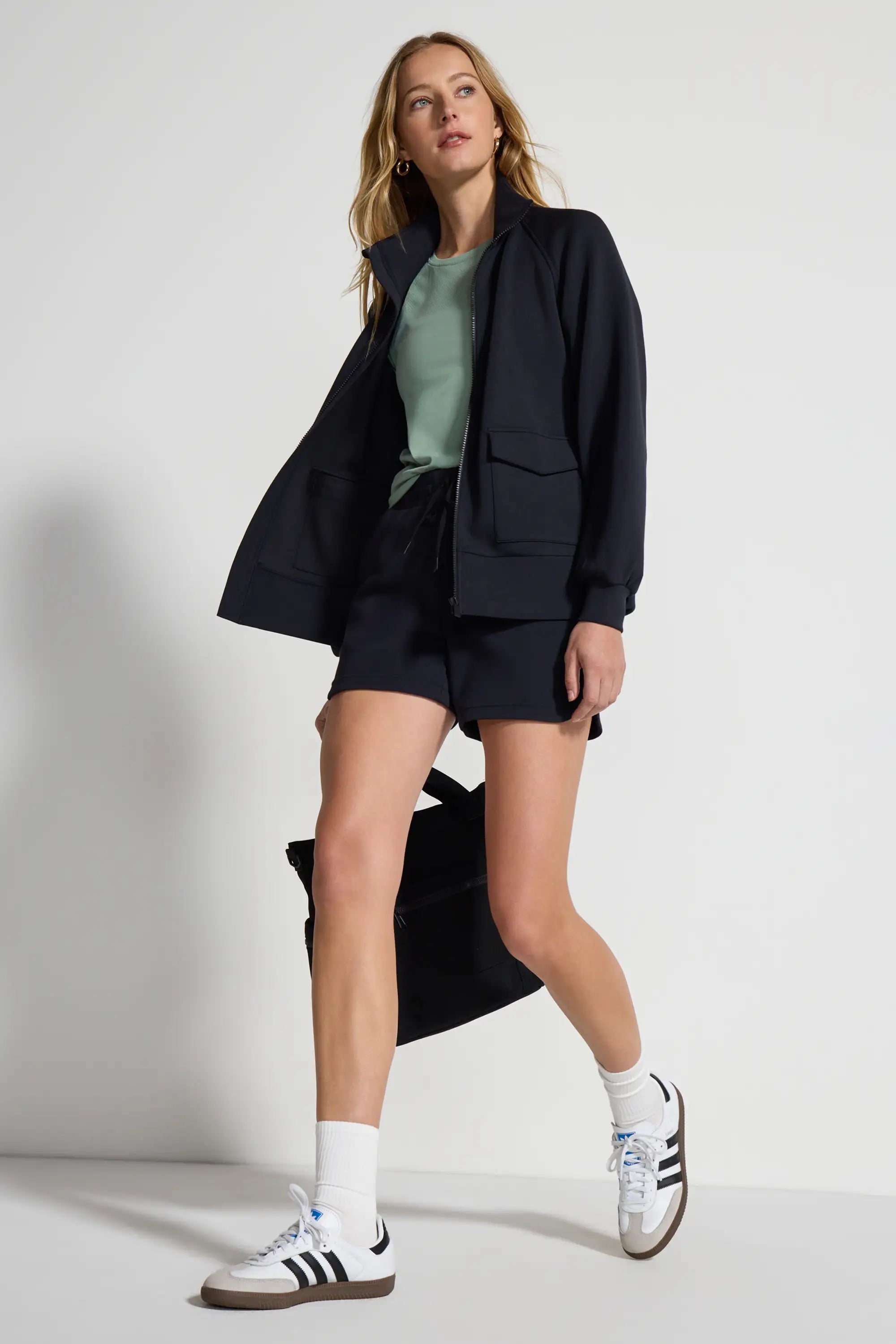 Women's High-Rise Short - Black