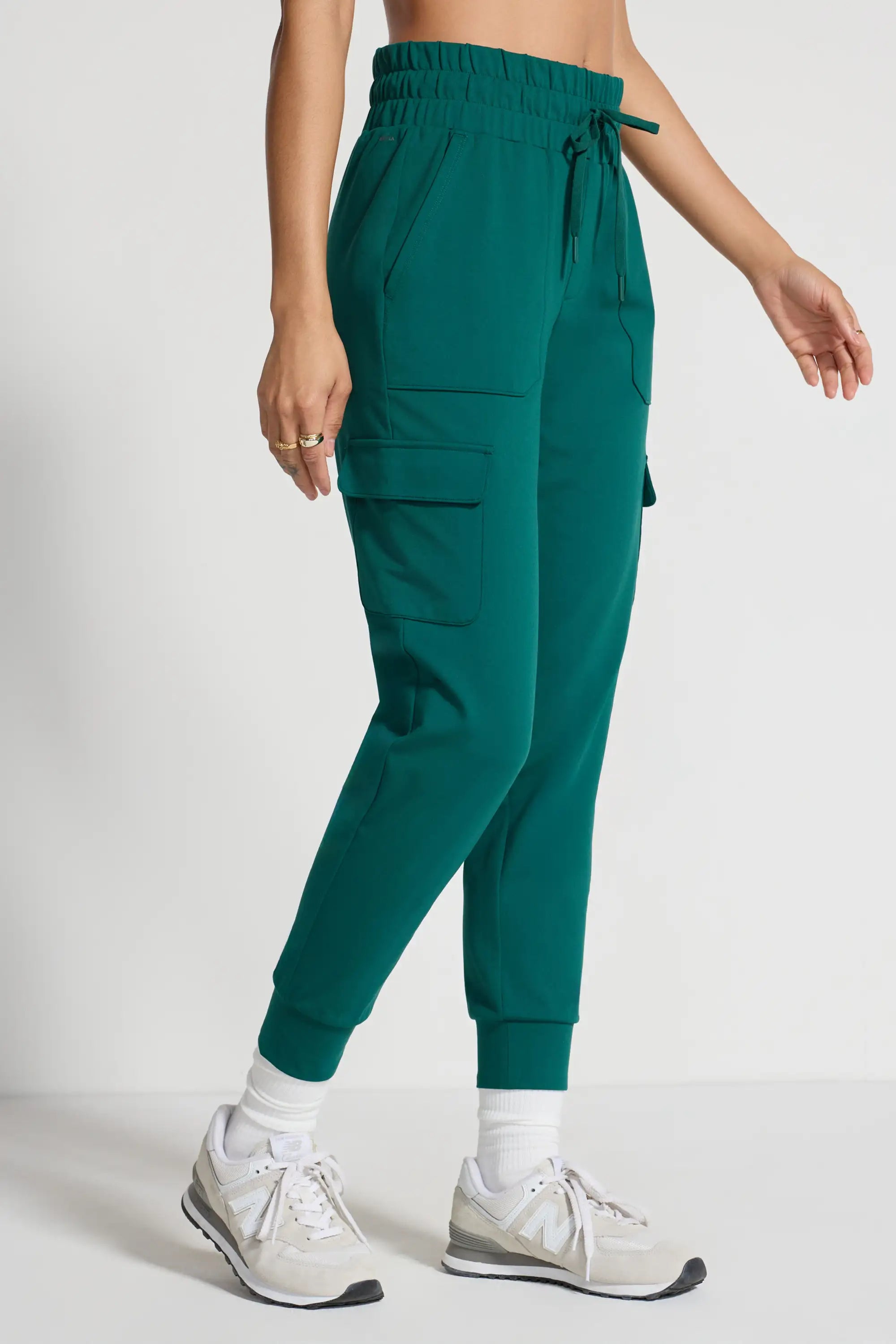 Women's Everyday Jogger - Green