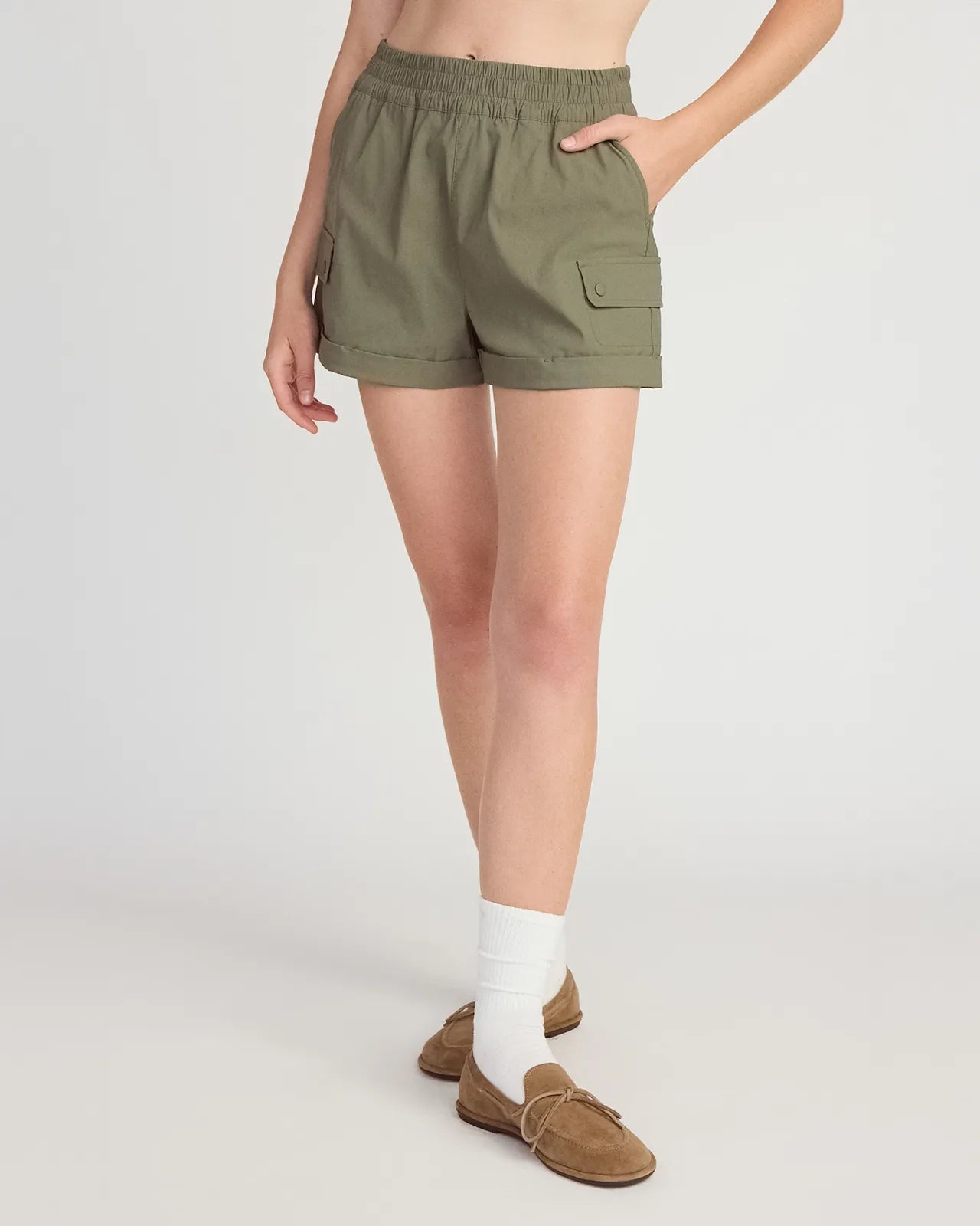 The Active Light Stretch GRS Certified Recycled Nylon Short - Dusty Olive