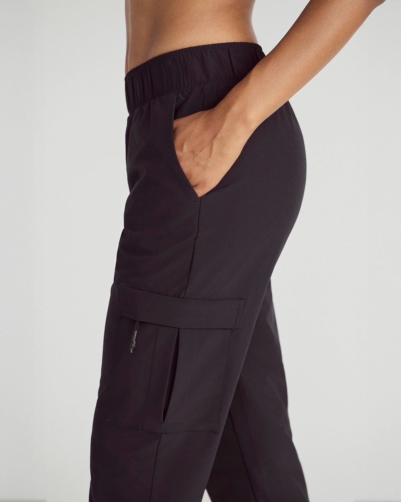 The Light Stretch GRS Certified Recycled Polyester Capri - Black
