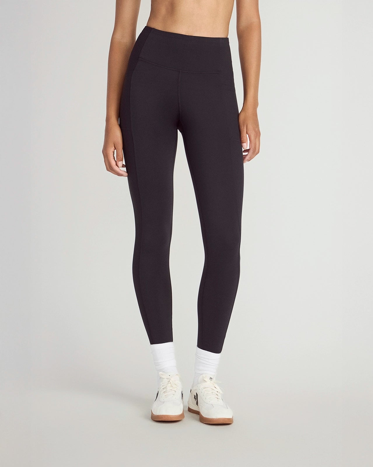 The Active Stretch GRS Certified Recycled Nylon Piping Detail Legging - Black