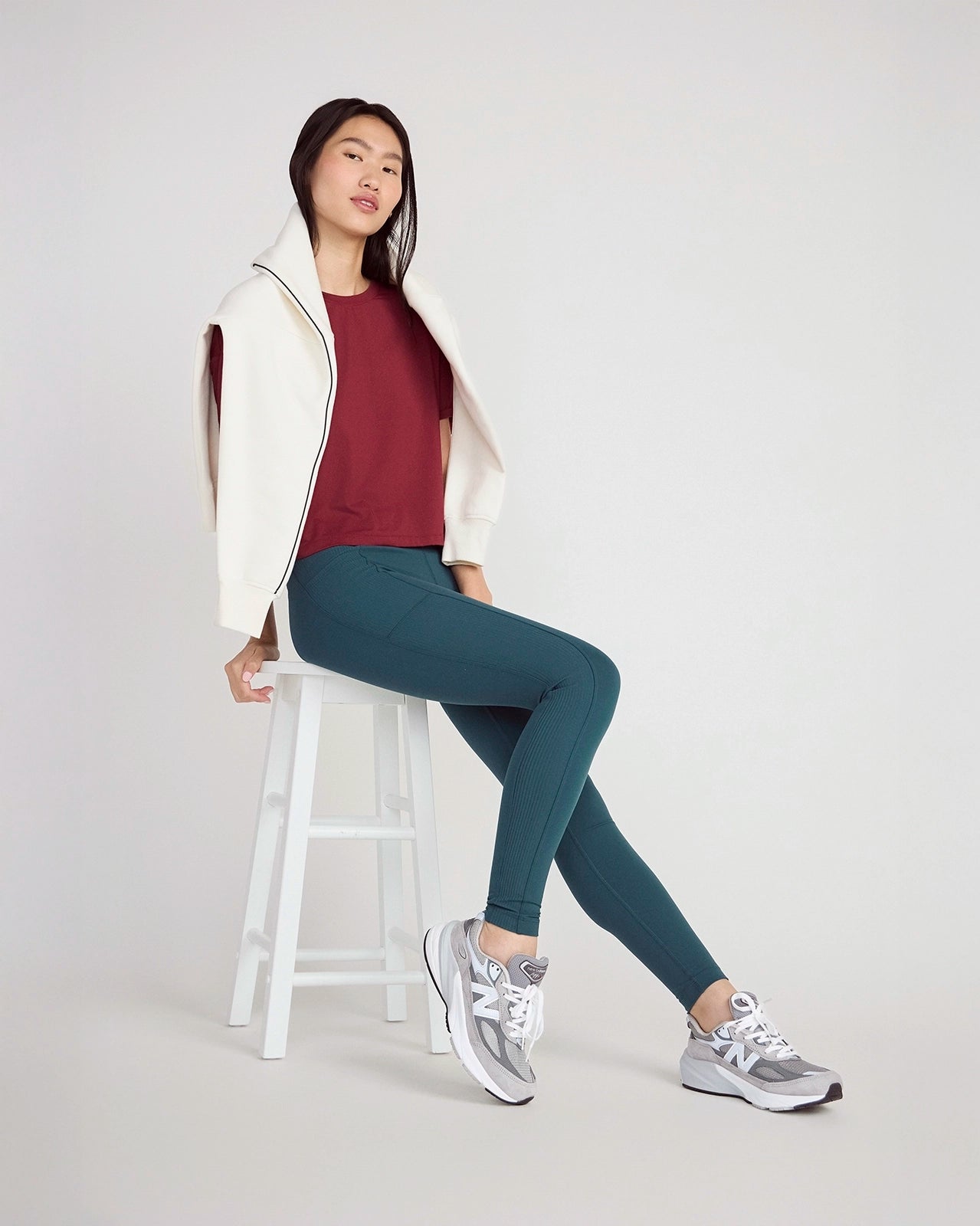 The Active Stretch GRS Certified Recycled Nylon Piping Detail Legging - Green