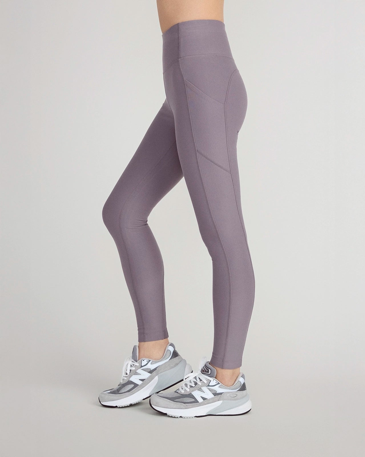The Active Stretch GRS Certified Recycled Polyester Mesh Panel Legging - Excalibur