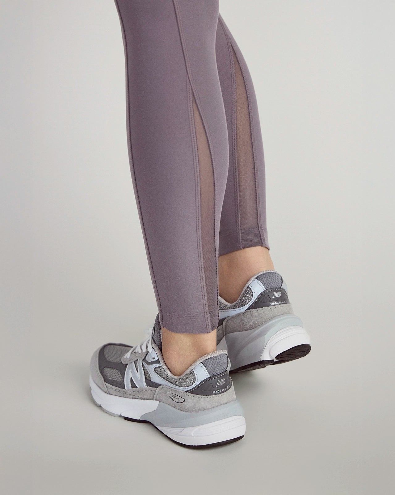 The Active Stretch GRS Certified Recycled Polyester Mesh Panel Legging - Excalibur