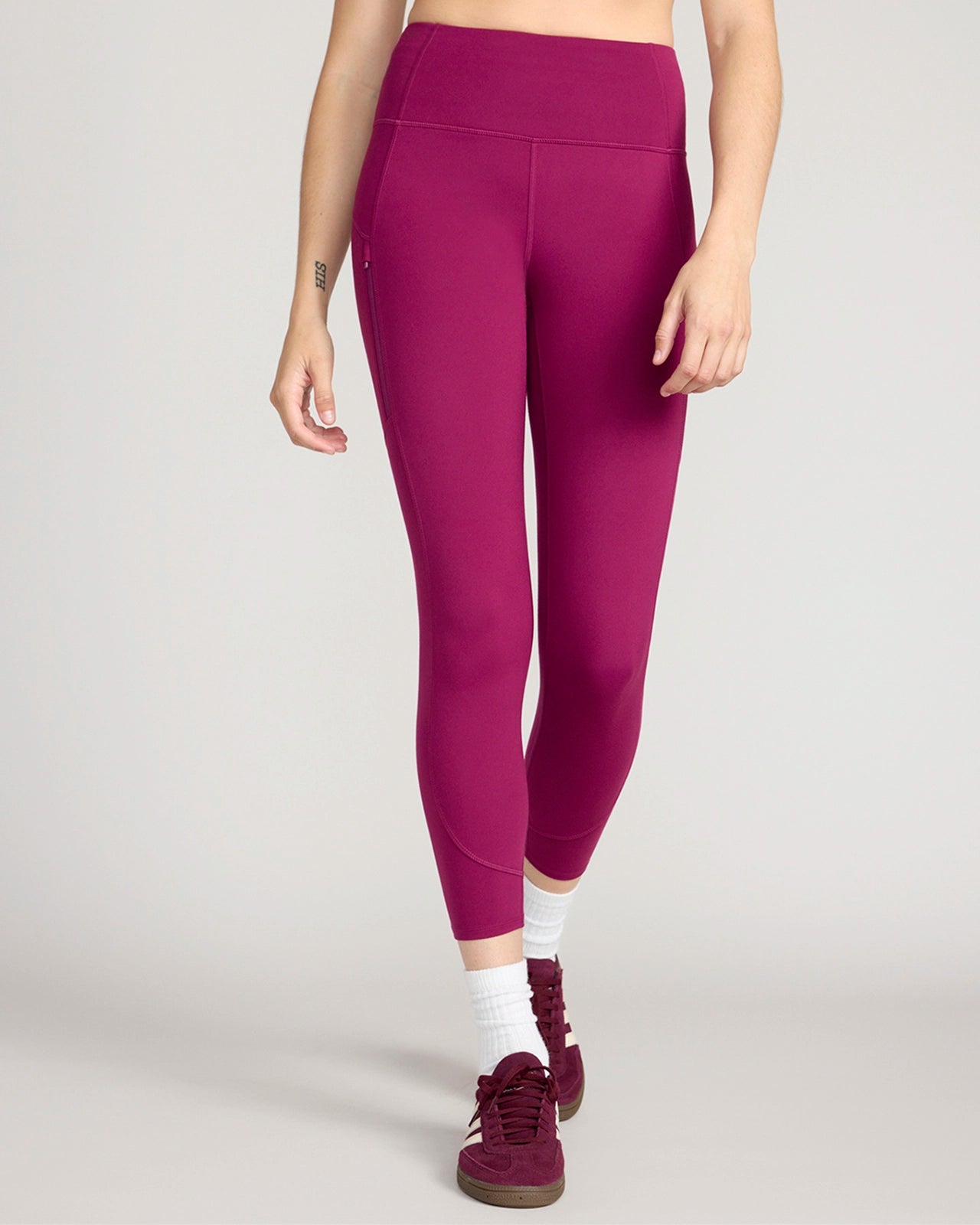 The Active GRS Certified Recycled Poly Reflective Capri Legging
