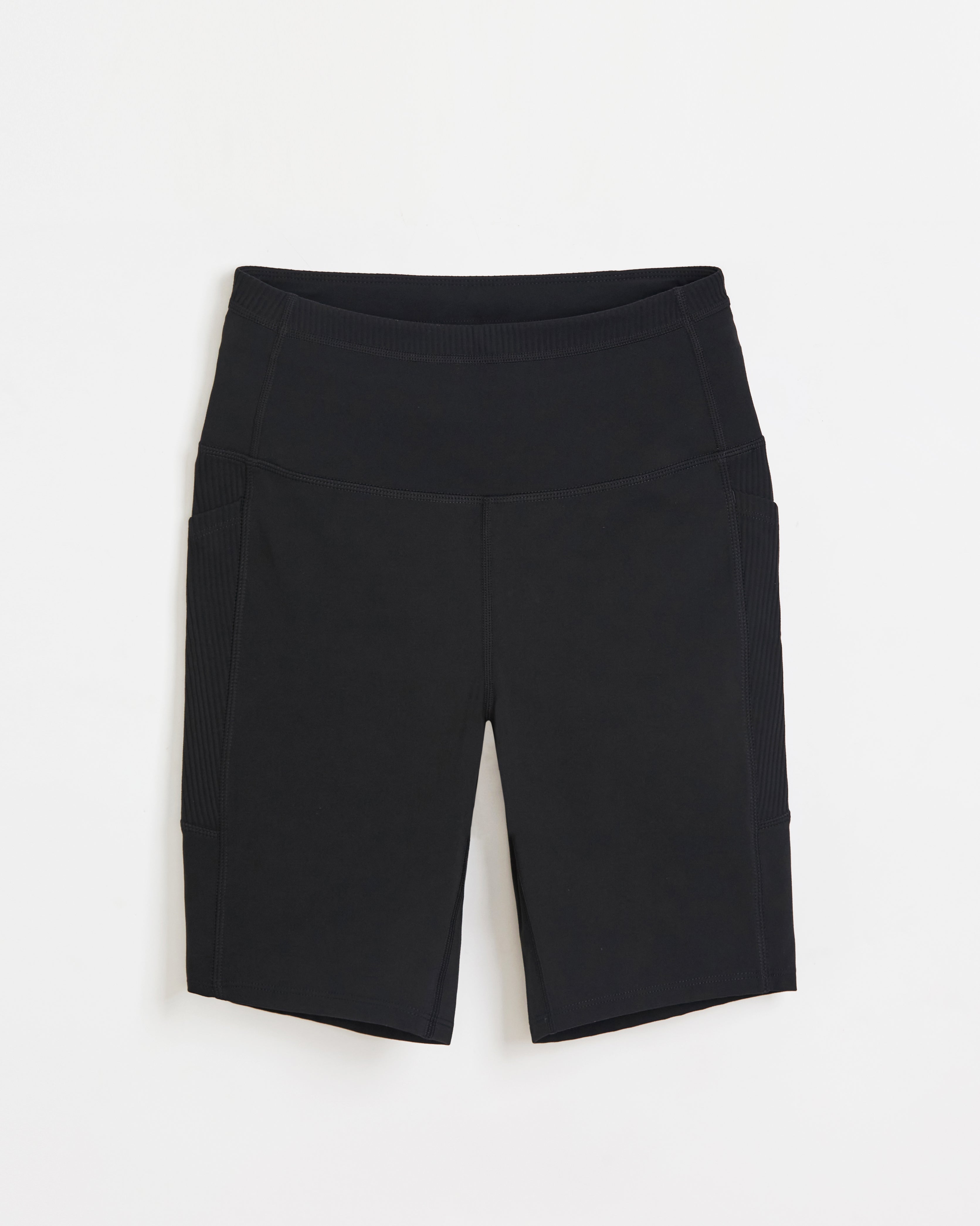 The Active Curved Seams Biker Short - Black