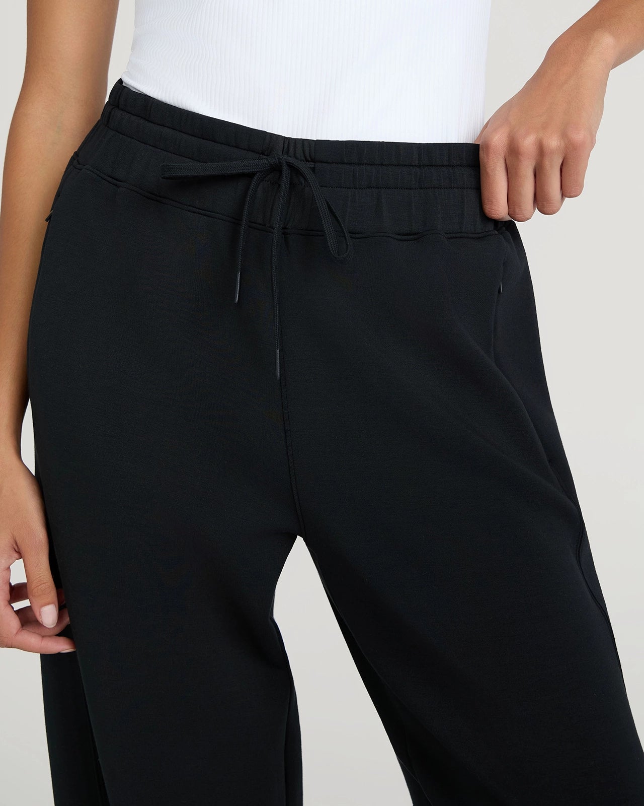 The Soft Luxe Tech Fleece Wide Leg Pant - Jet Black