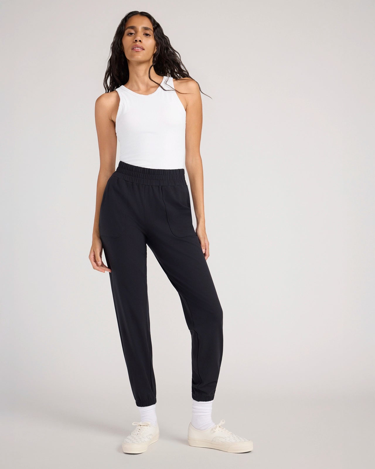 The Soft Stretch Peached Relaxed Jogger - Black