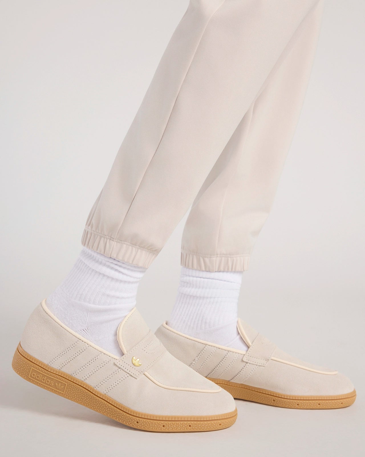 The Soft Stretch Peached Relaxed Jogger - Pumice Stone Beige